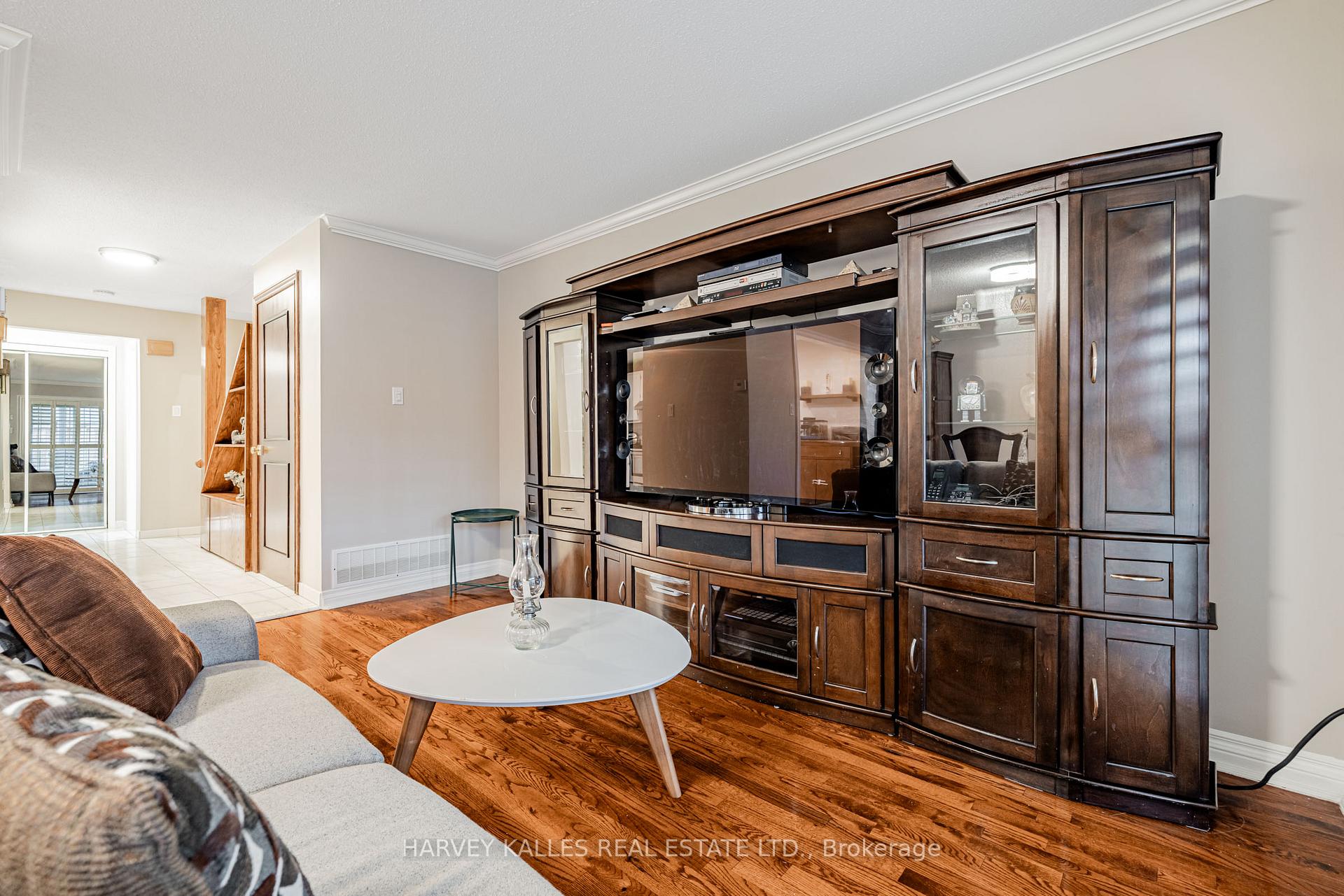 Photo 11 of 30 Brougham Drive, Vaughan, East Woodbridge — HOMEH