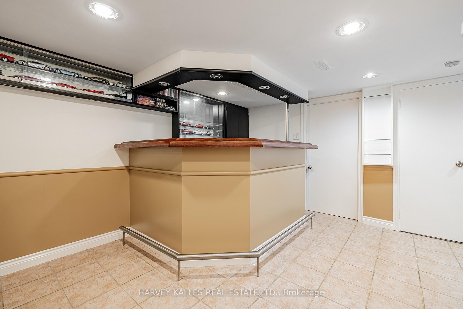 Photo 28 of 30 Brougham Drive, Vaughan, East Woodbridge — HOMEH