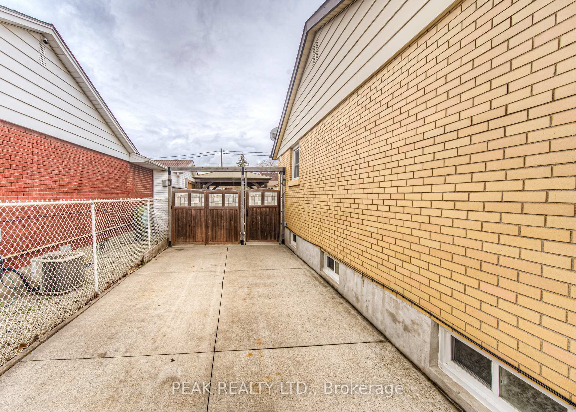 Photo 37 of 238 Royal Street, Waterloo — HOMEH