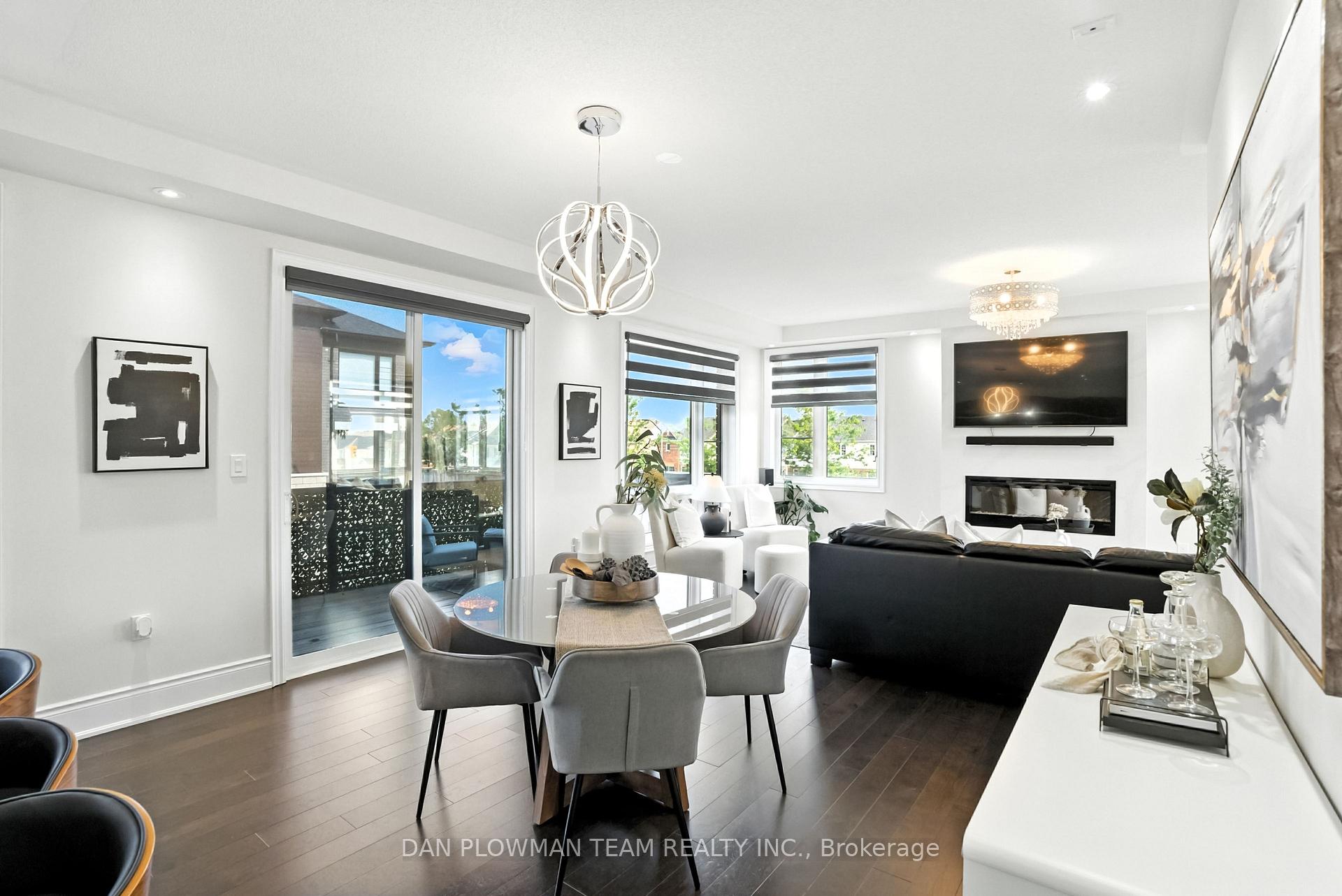 Photo 7 of 6703 Thickson Road N, Whitby, Brooklin — HOMEH