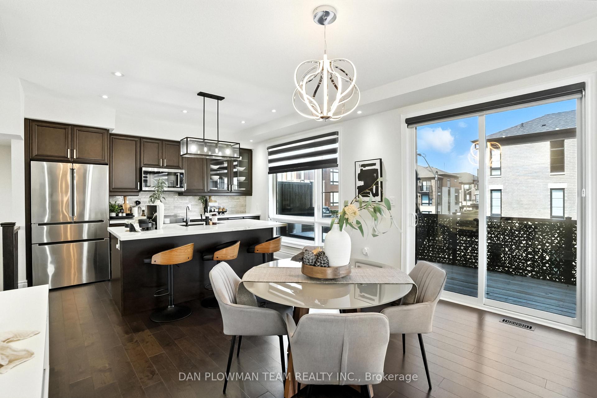 Photo 9 of 6703 Thickson Road N, Whitby, Brooklin — HOMEH