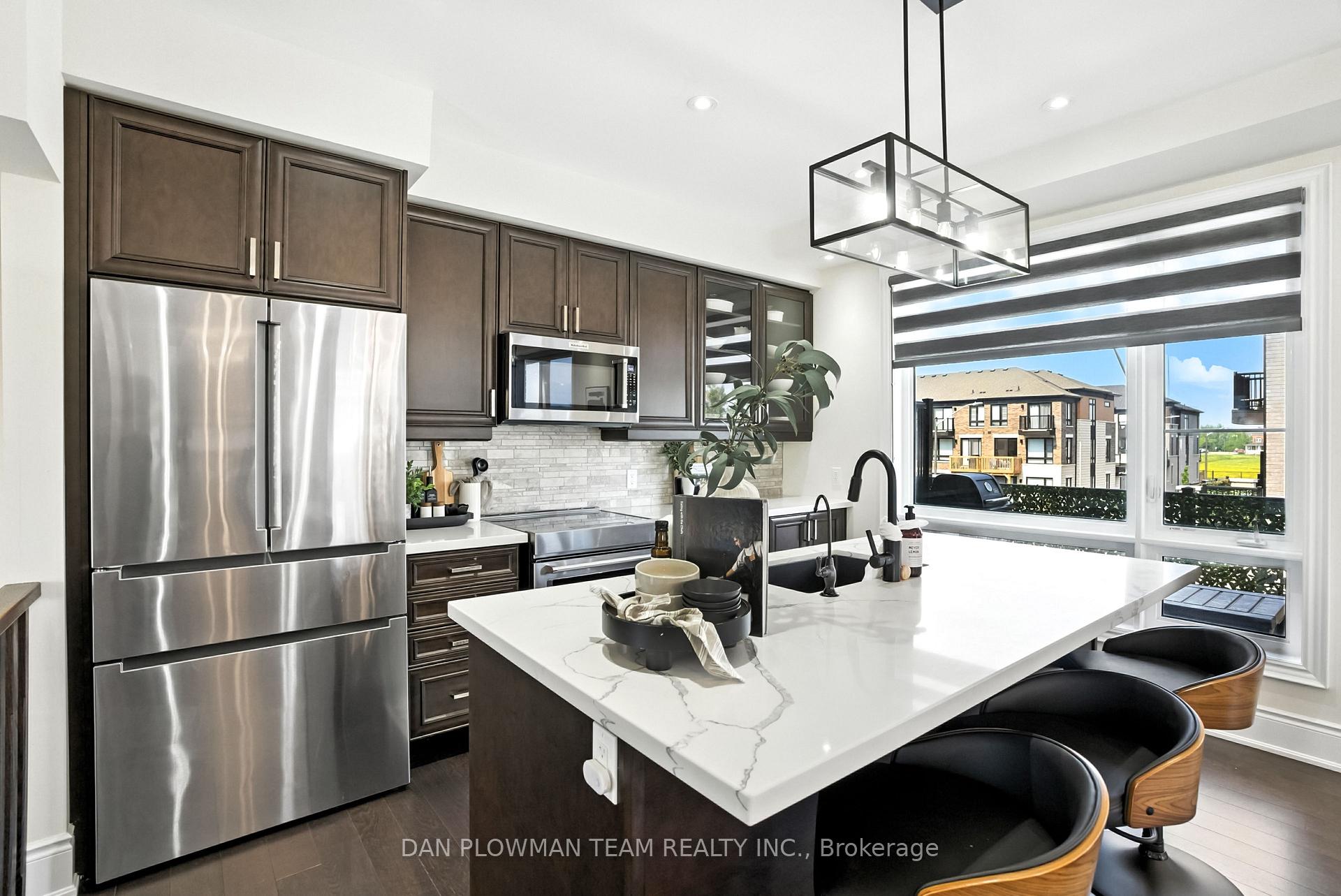 Photo 11 of 6703 Thickson Road N, Whitby, Brooklin — HOMEH
