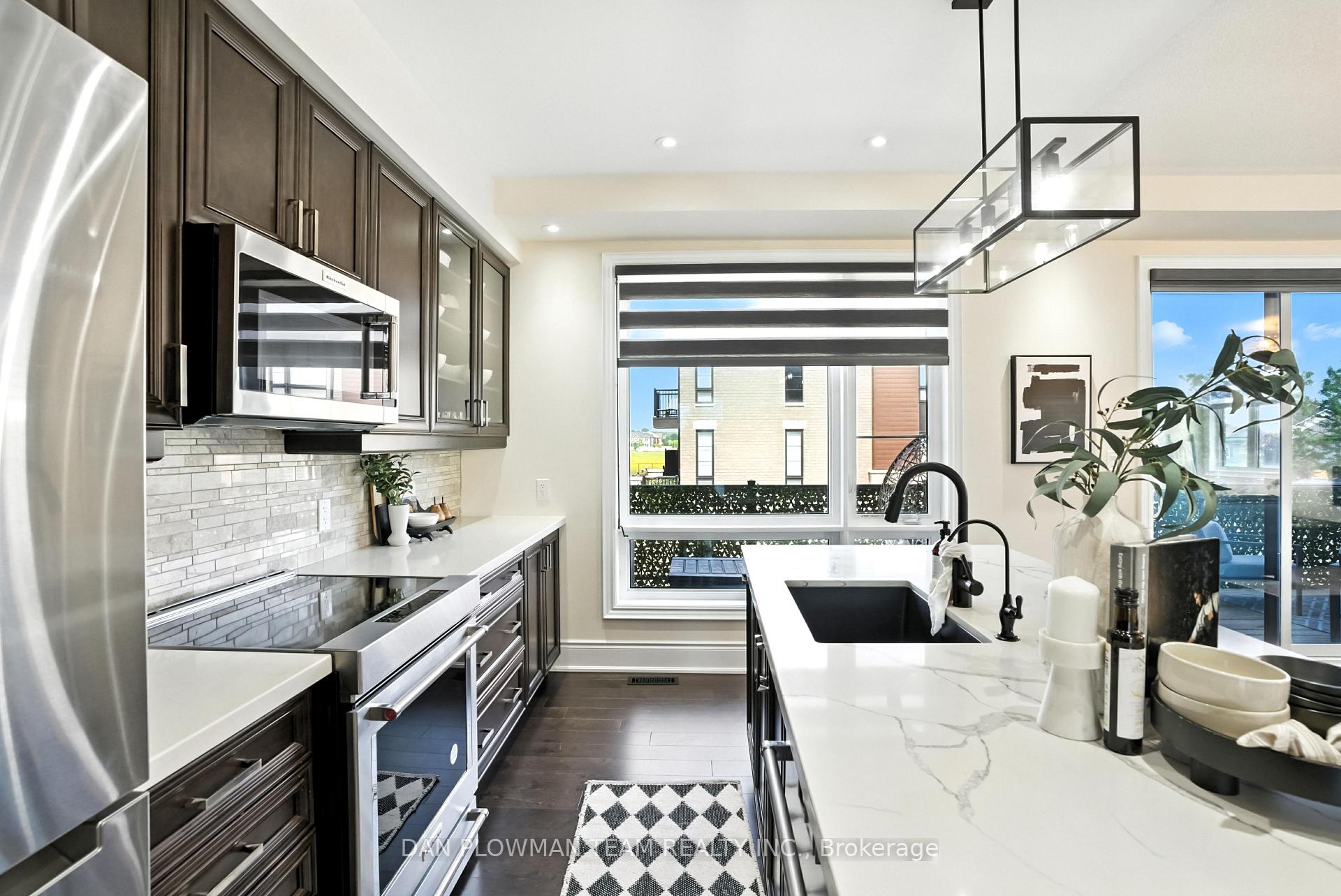 Photo 13 of 6703 Thickson Road N, Whitby, Brooklin — HOMEH