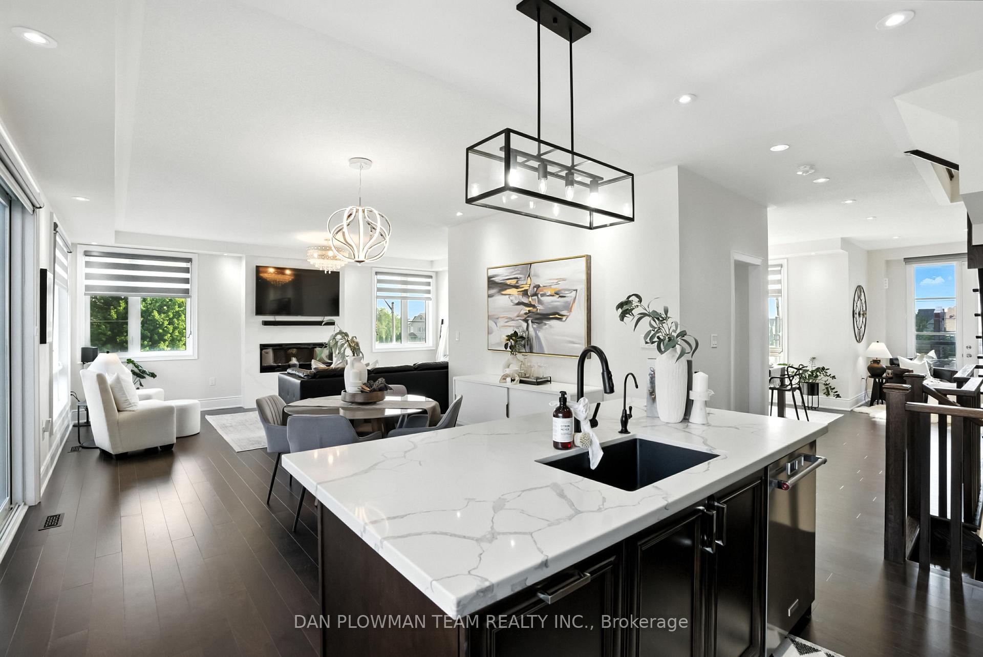 Photo 14 of 6703 Thickson Road N, Whitby, Brooklin — HOMEH