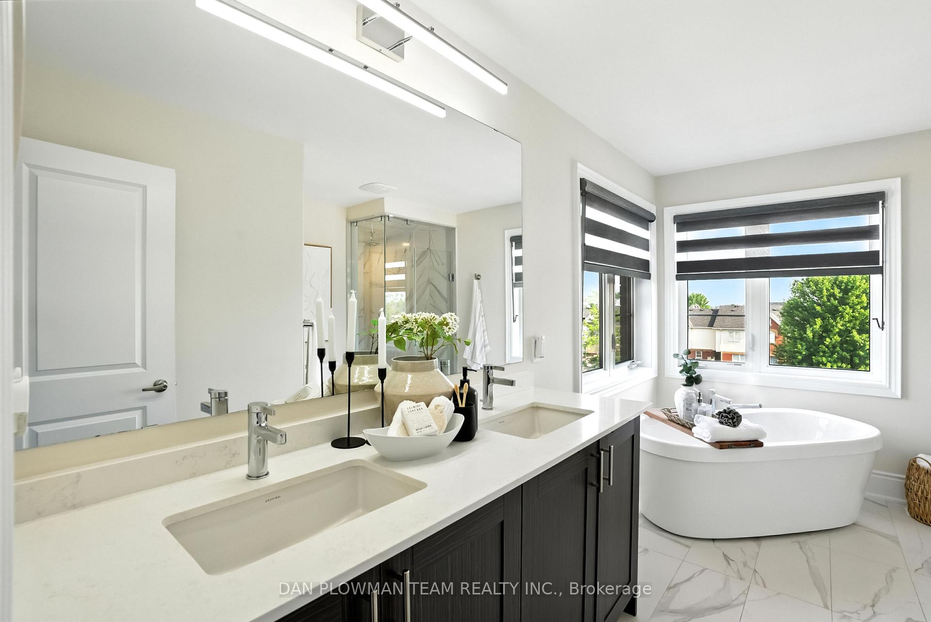 Photo 24 of 6703 Thickson Road N, Whitby, Brooklin — HOMEH