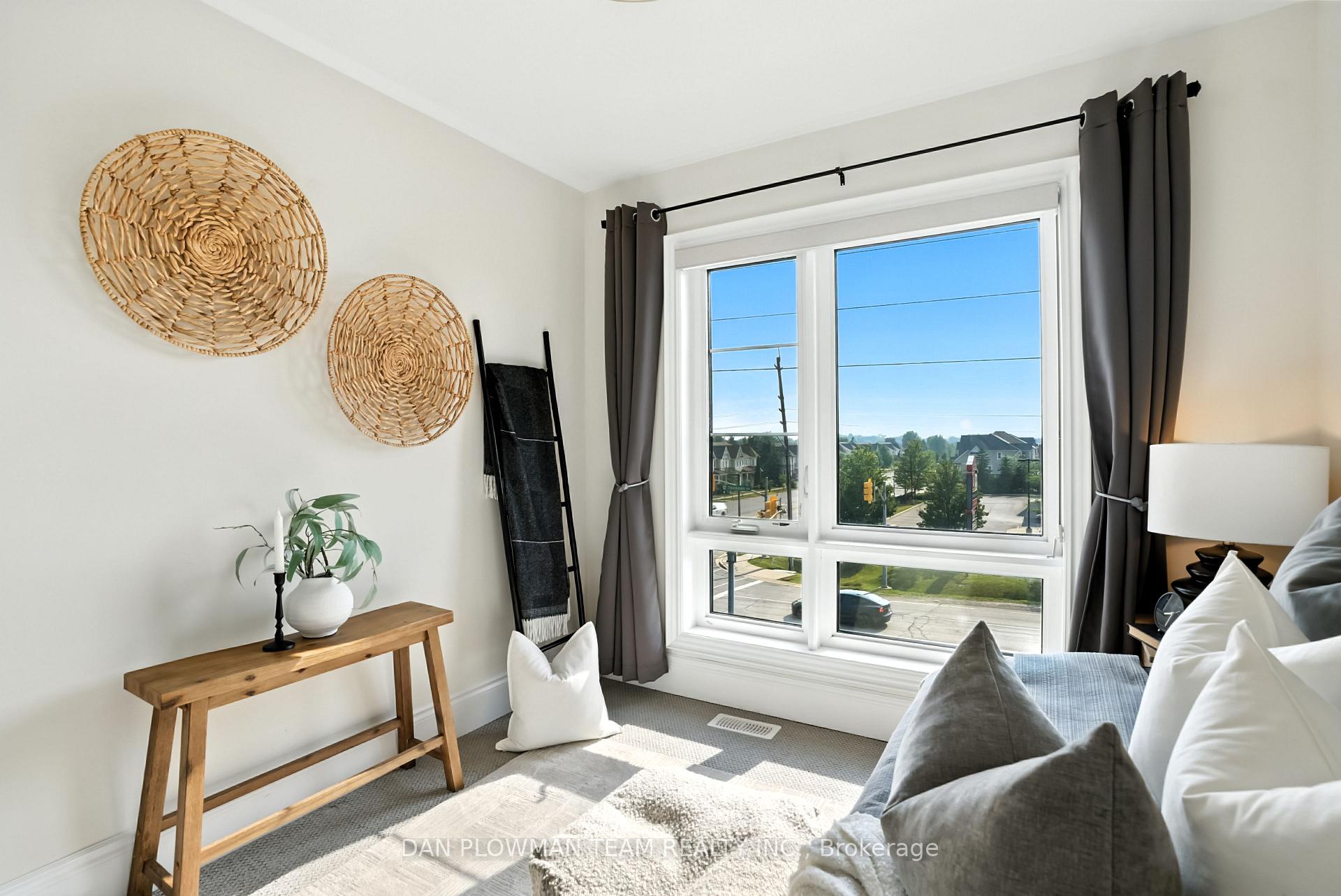 Photo 30 of 6703 Thickson Road N, Whitby, Brooklin — HOMEH