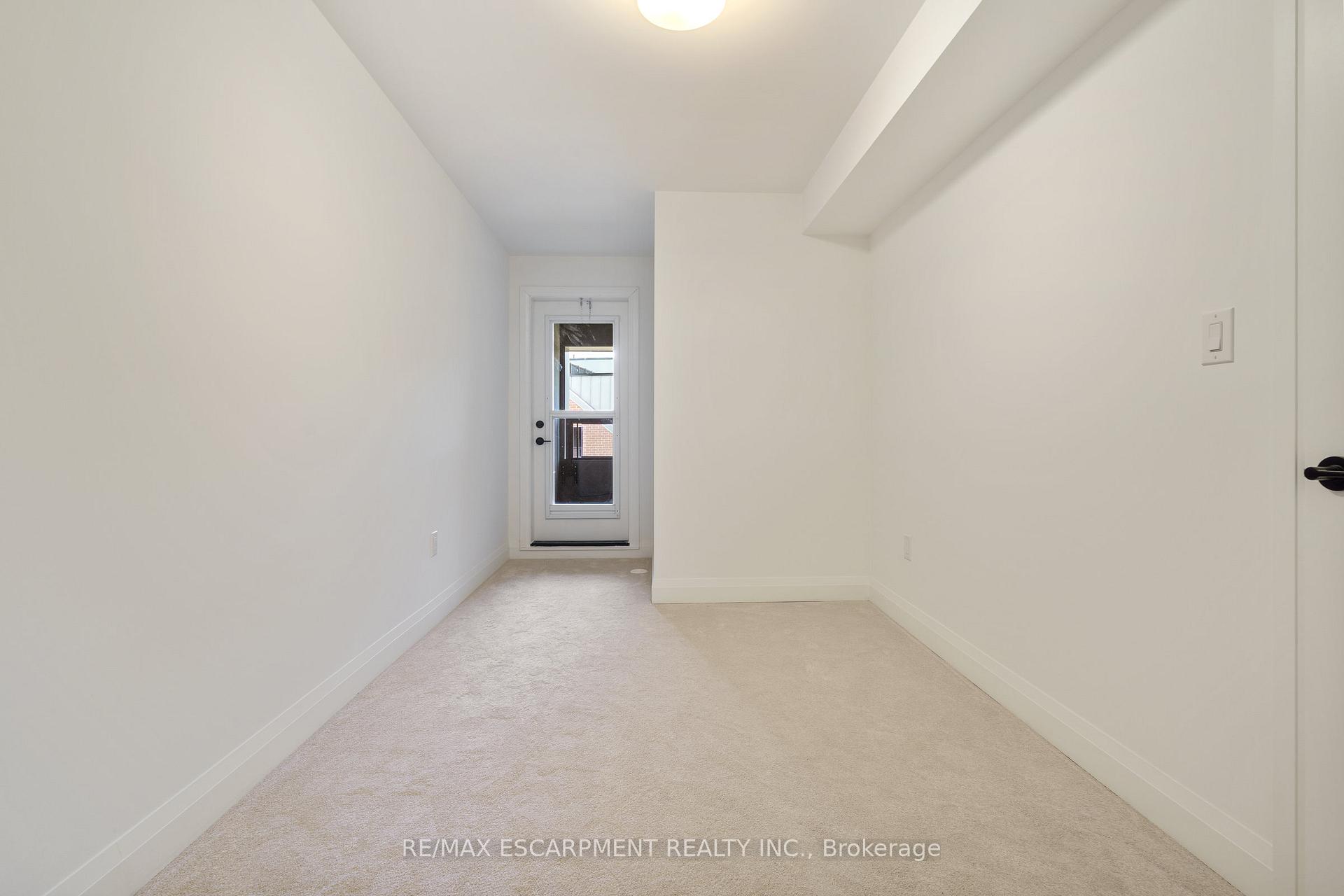 Photo 27 of 30 Burleigh Mews, Vaughan, Uplands — HOMEH