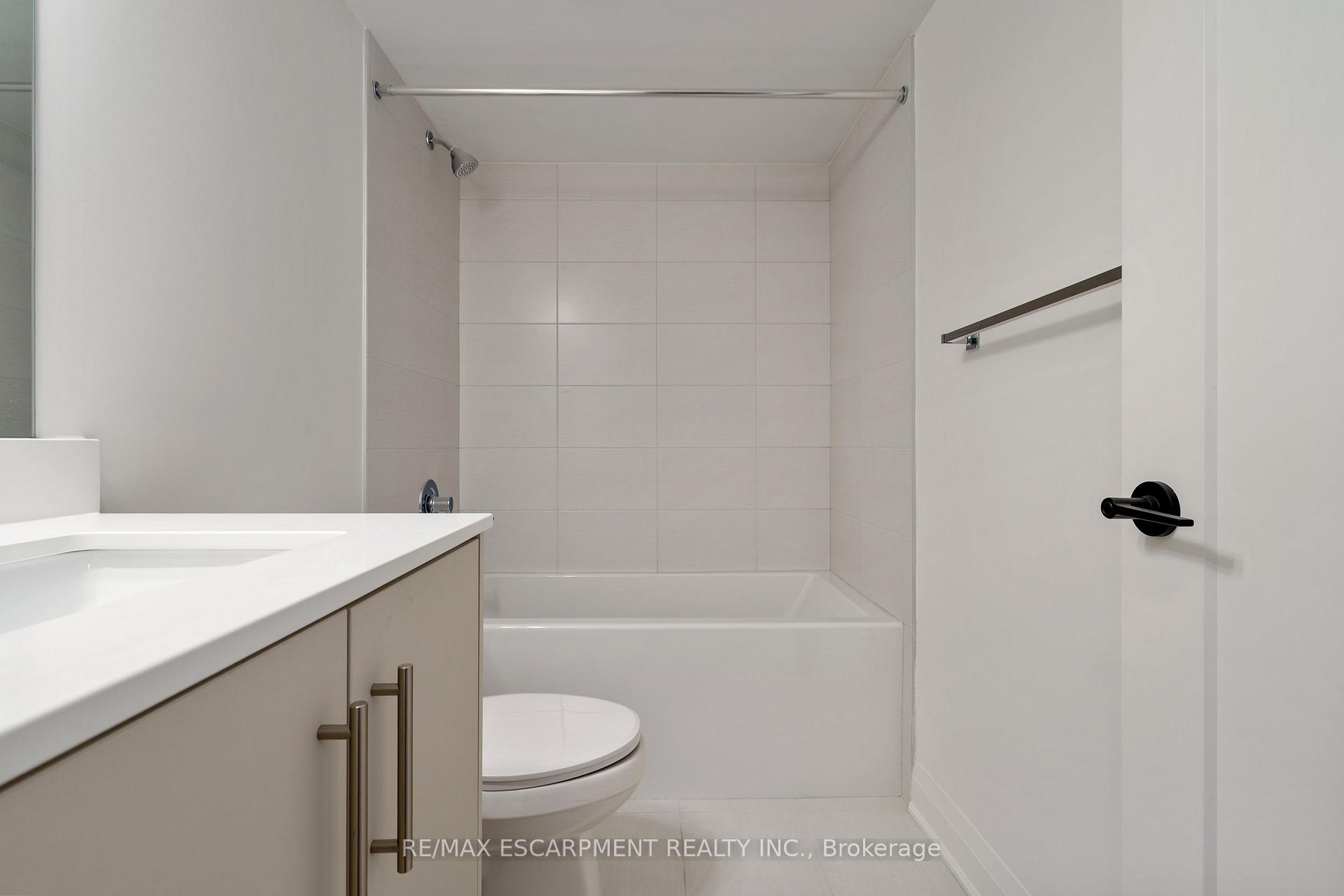 Photo 31 of 30 Burleigh Mews, Vaughan, Uplands — HOMEH