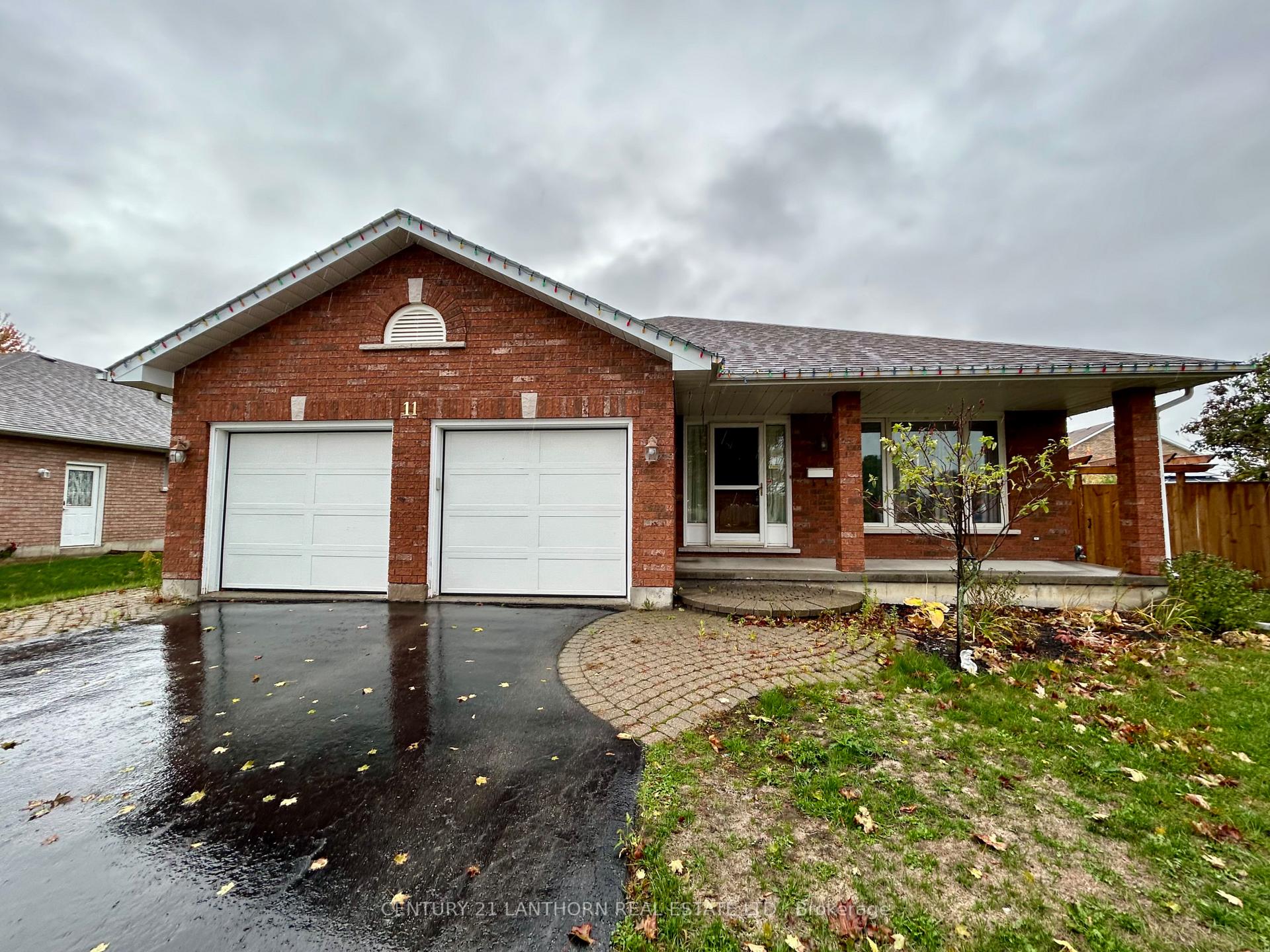 Photo 1 of 11 Sumac Terrace, Belleville, Belleville Ward — HOMEH
