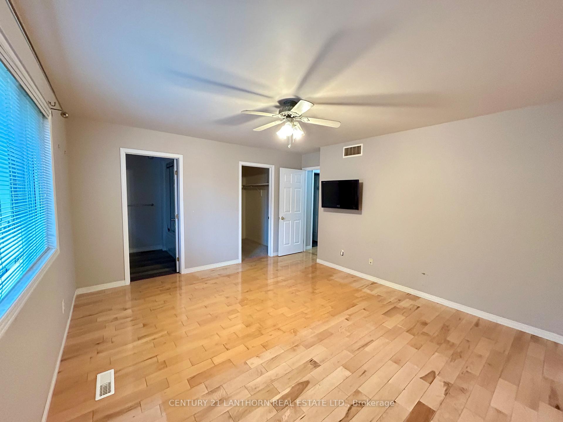 Photo 12 of 11 Sumac Terrace, Belleville, Belleville Ward — HOMEH