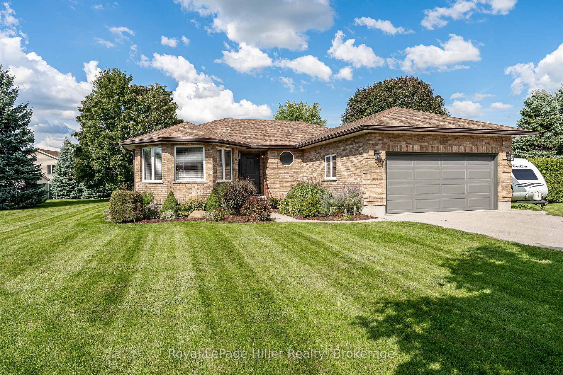 Front of 177 Blenheim Court