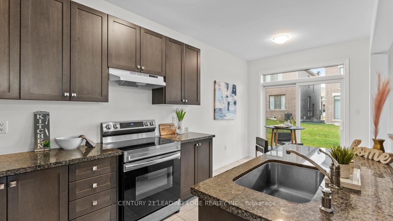 Photo 16 of 2 Conarty Crescent, Whitby, Rural Whitby — HOMEH