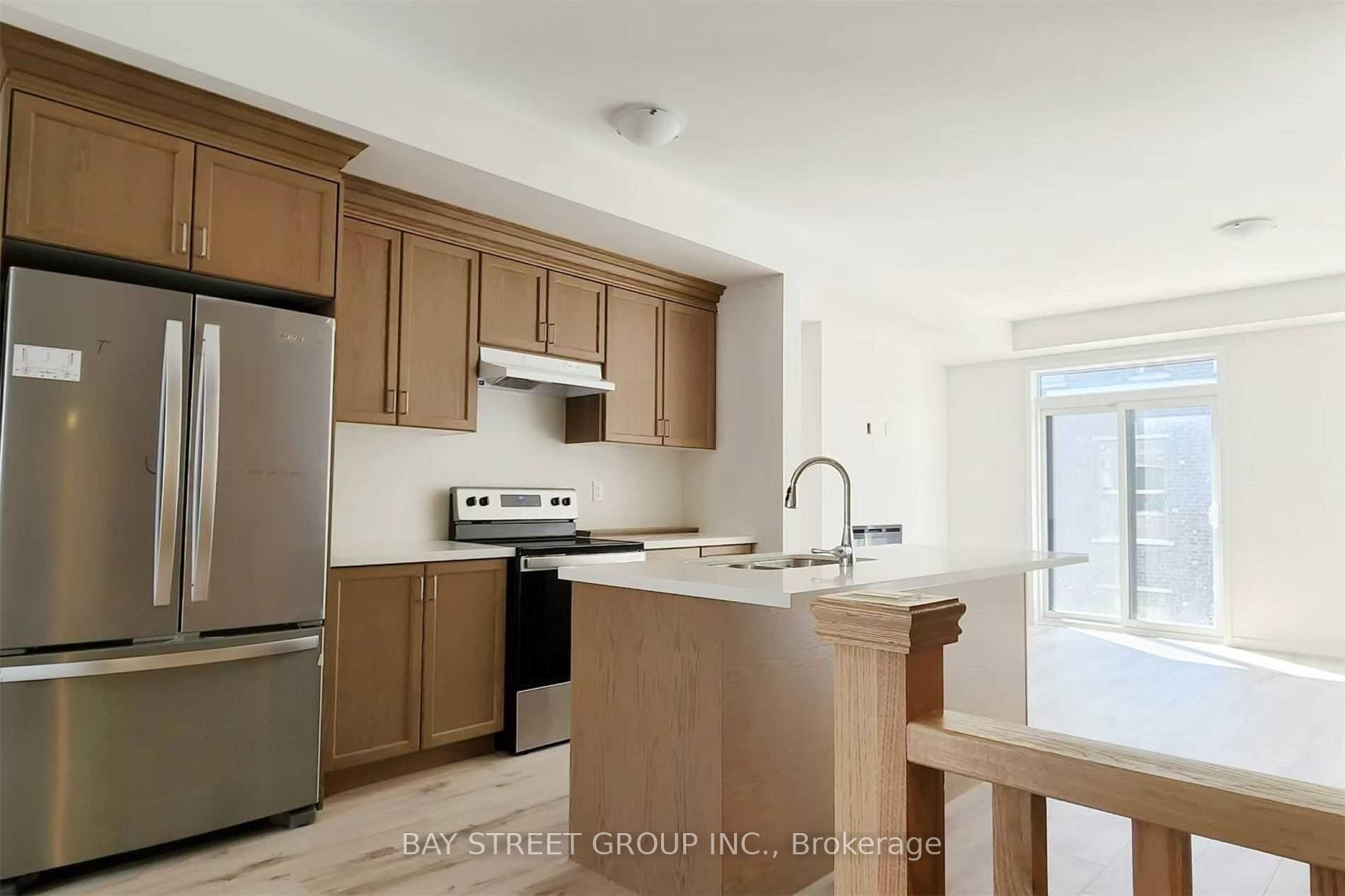 Photo 2 of 10 Origin Way, Vaughan, Patterson — HOMEH