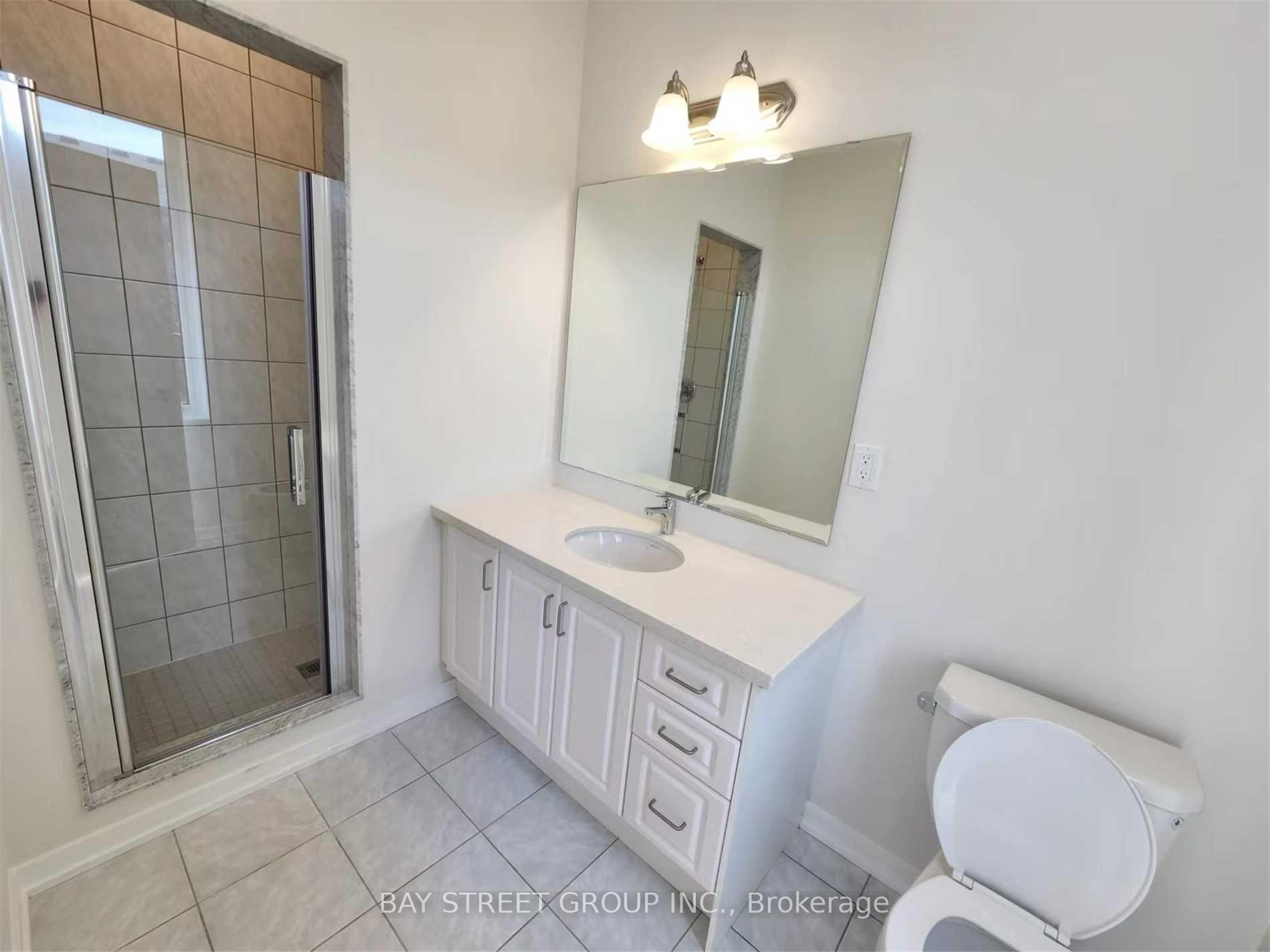 Photo 11 of 10 Origin Way, Vaughan, Patterson — HOMEH