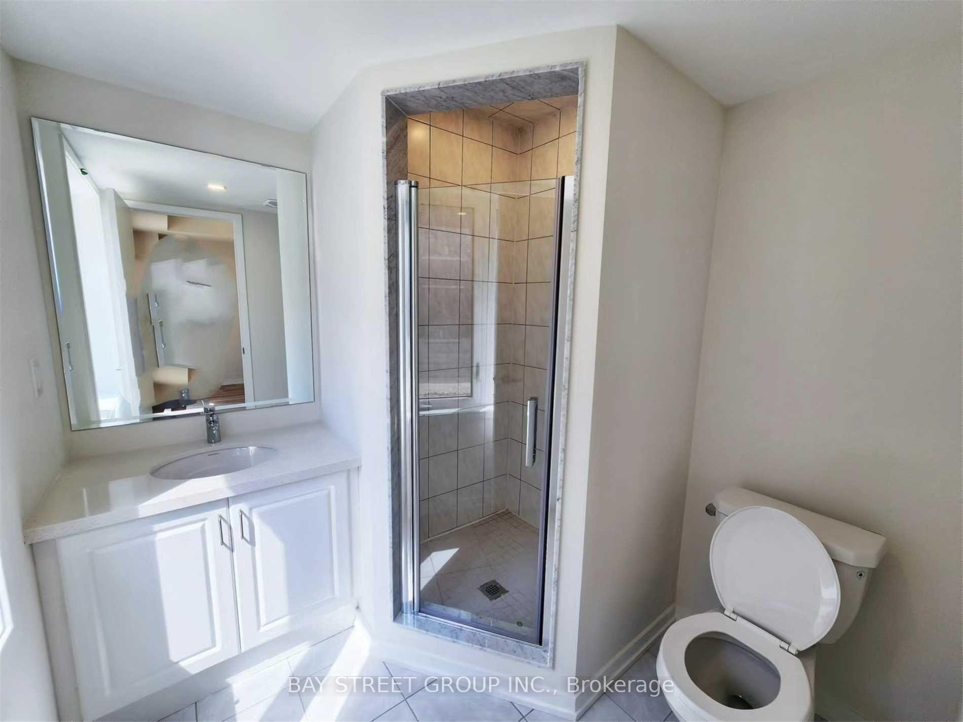 Photo 17 of 10 Origin Way, Vaughan, Patterson — HOMEH
