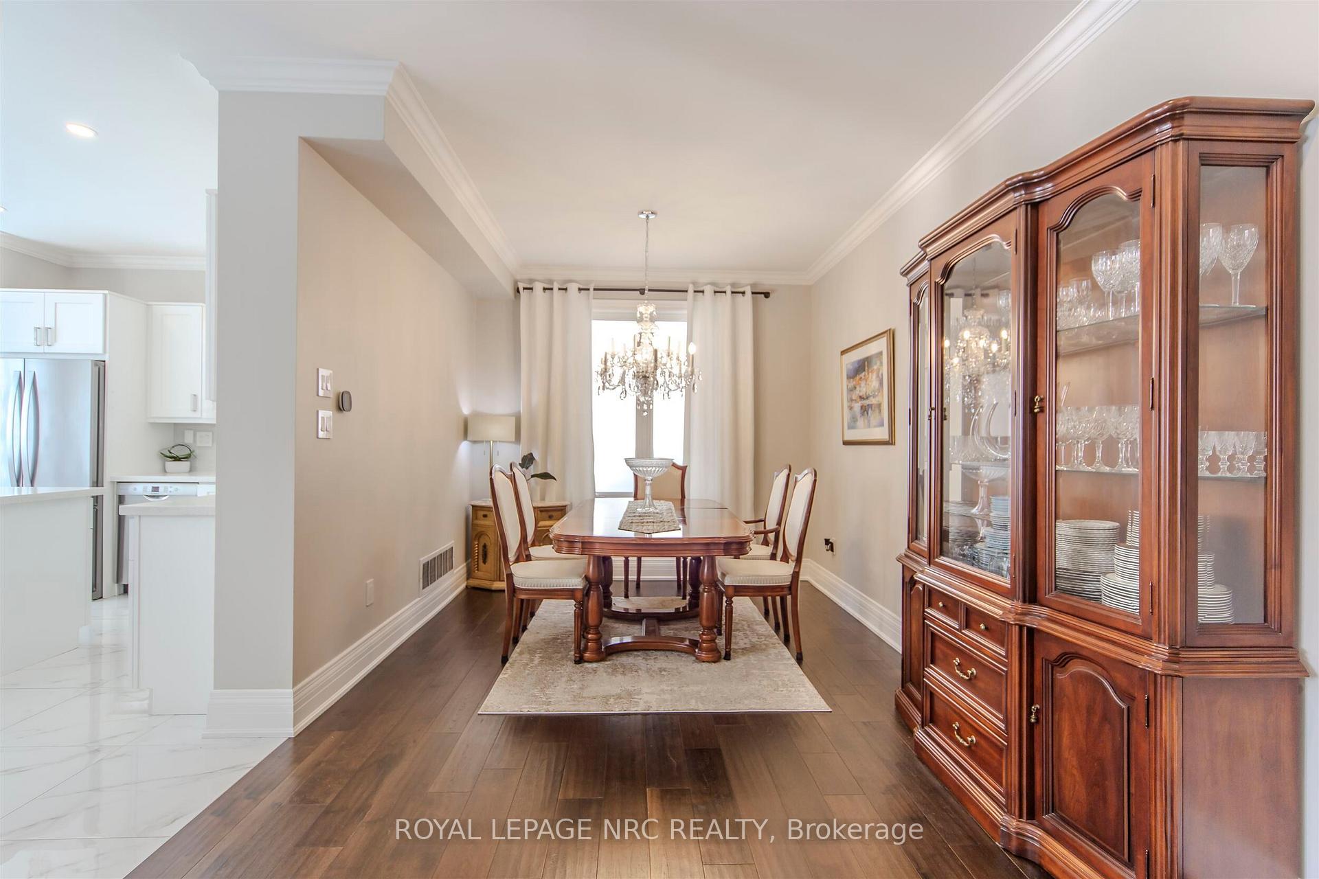 Photo 20 of 29 Grapevine Drive, Vaughan, Vellore Village — HOMEH