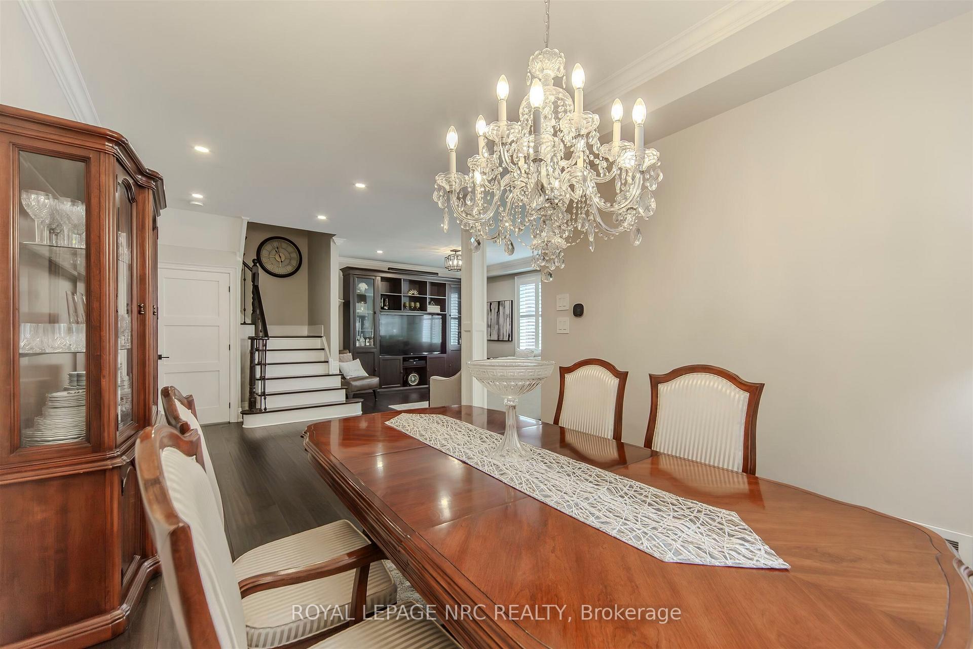 Photo 22 of 29 Grapevine Drive, Vaughan, Vellore Village — HOMEH