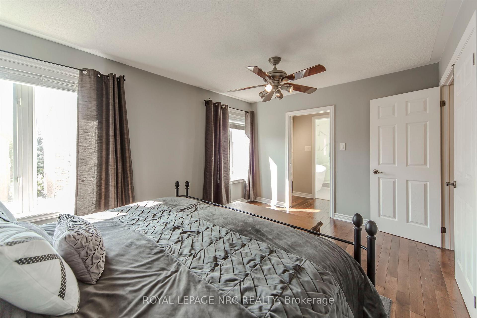 Photo 30 of 29 Grapevine Drive, Vaughan, Vellore Village — HOMEH