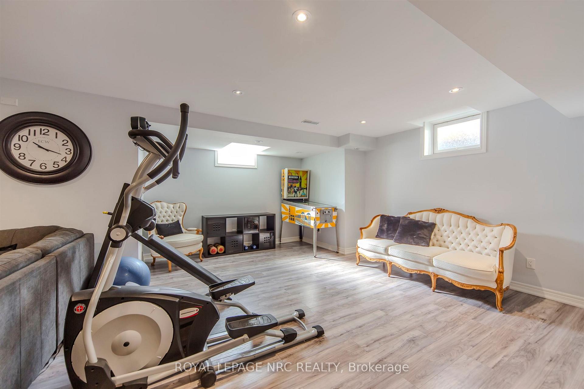 Photo 40 of 29 Grapevine Drive, Vaughan, Vellore Village — HOMEH
