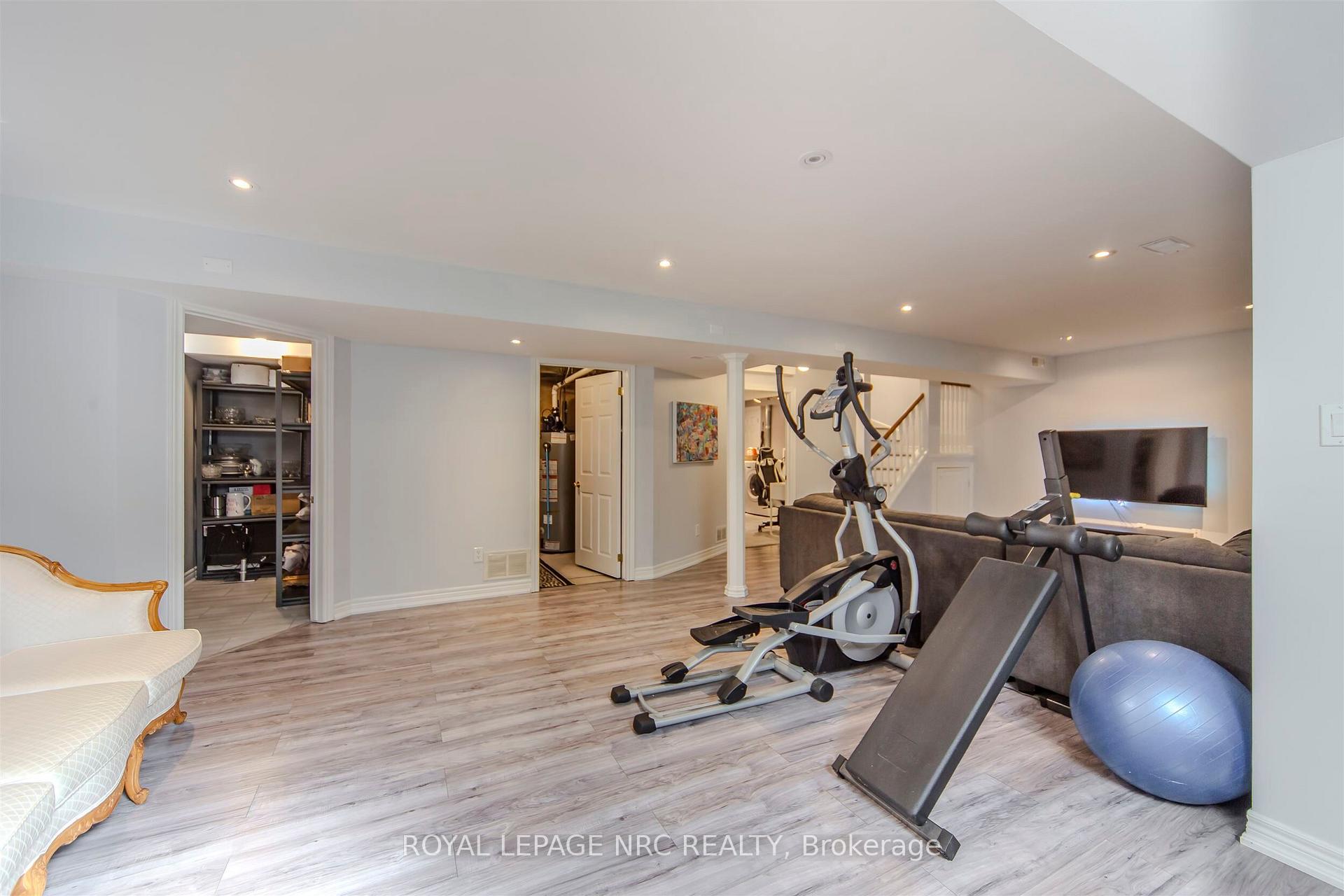Photo 41 of 29 Grapevine Drive, Vaughan, Vellore Village — HOMEH