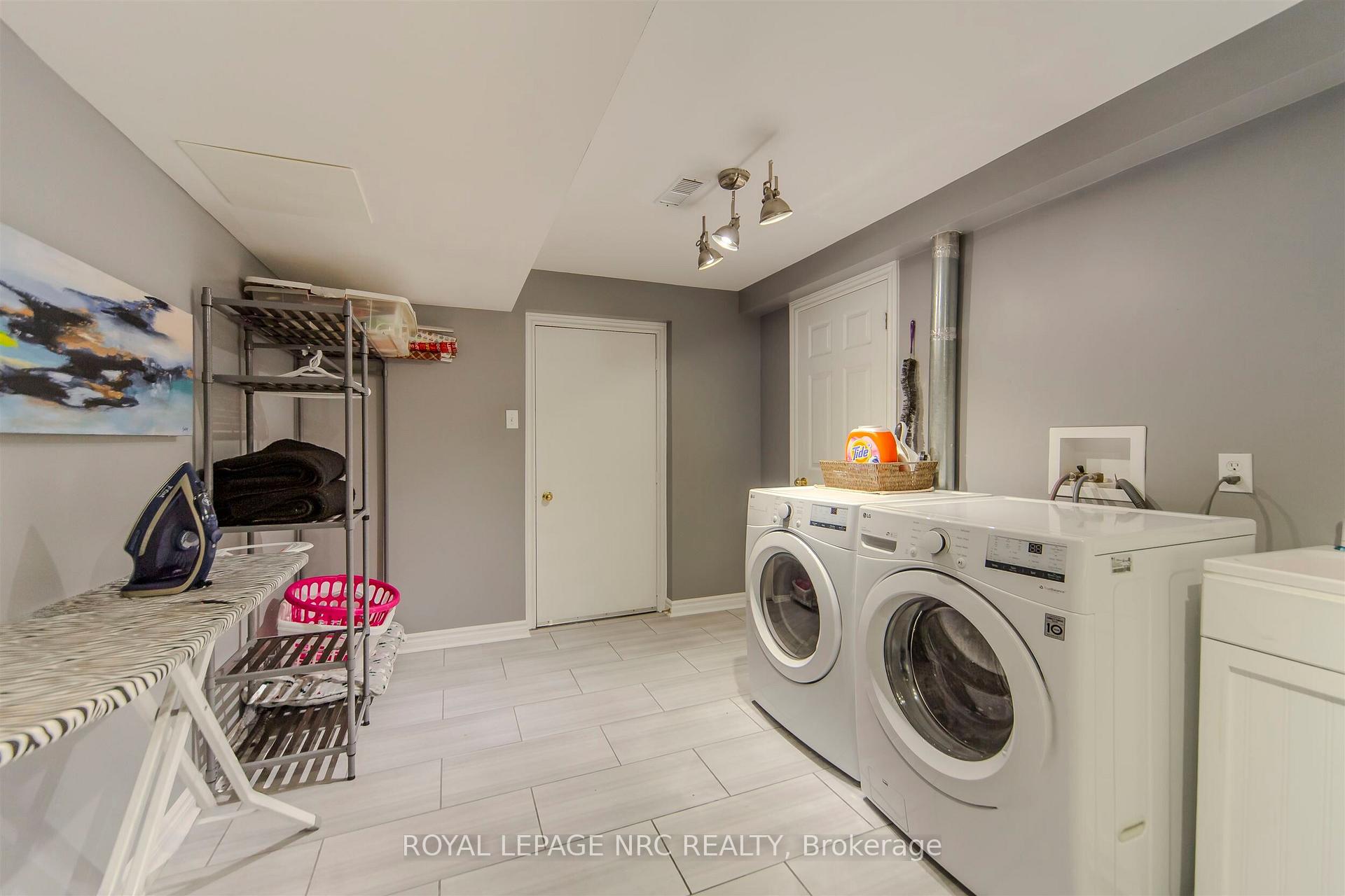 Photo 42 of 29 Grapevine Drive, Vaughan, Vellore Village — HOMEH