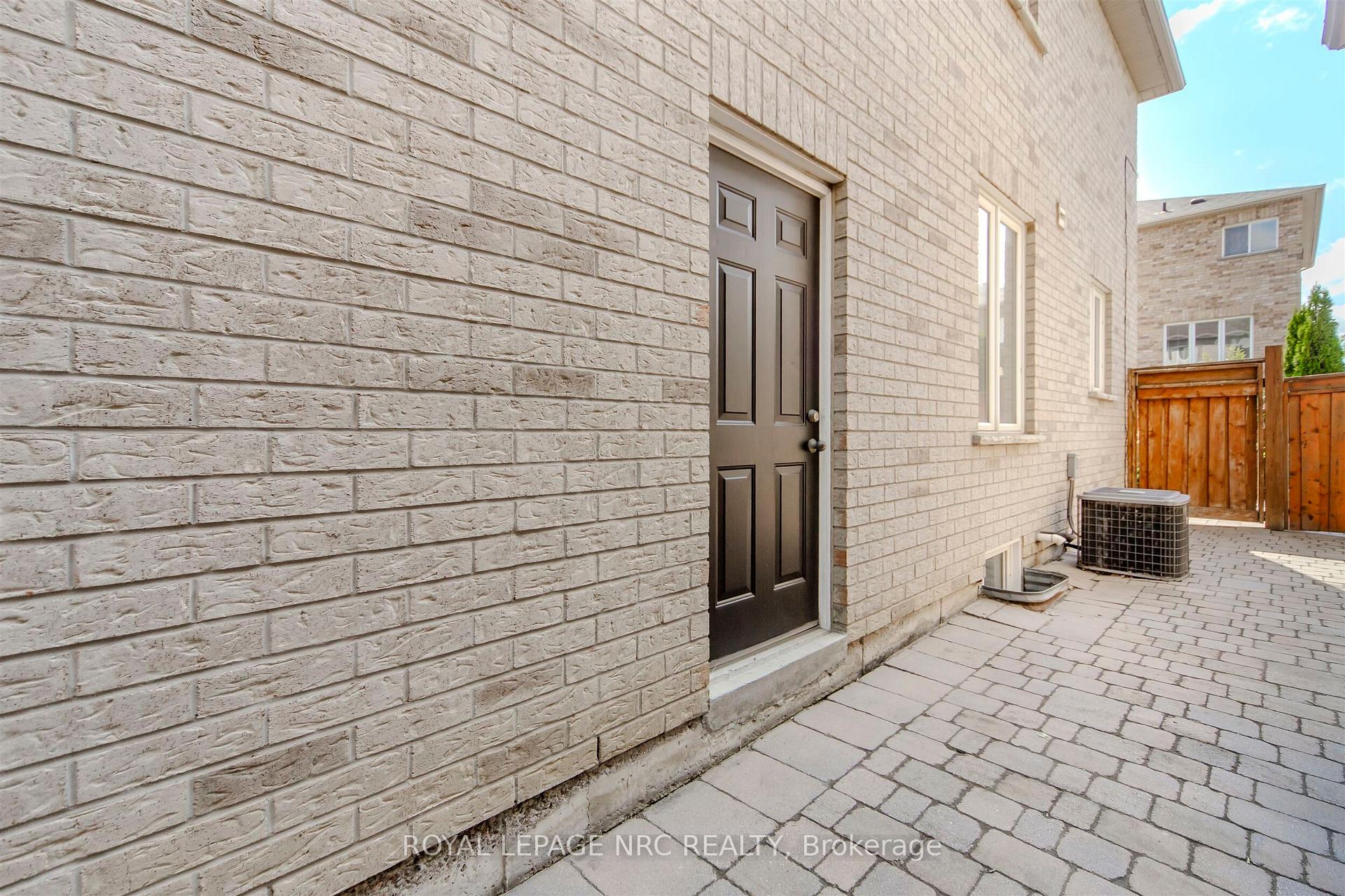 Photo 43 of 29 Grapevine Drive, Vaughan, Vellore Village — HOMEH