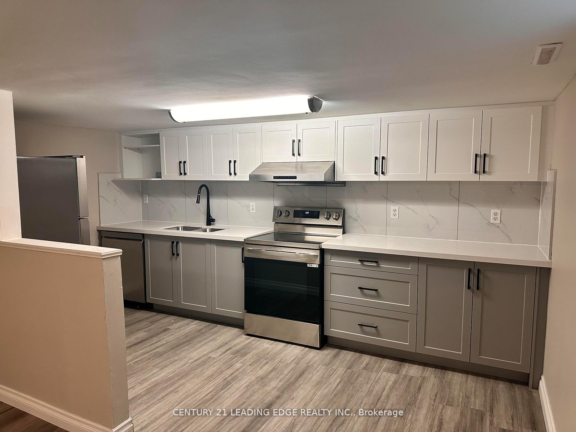 Photo 3 of Unit BSMT, 92 Thickson Road N, Whitby, Blue Grass Meadows — HOMEH