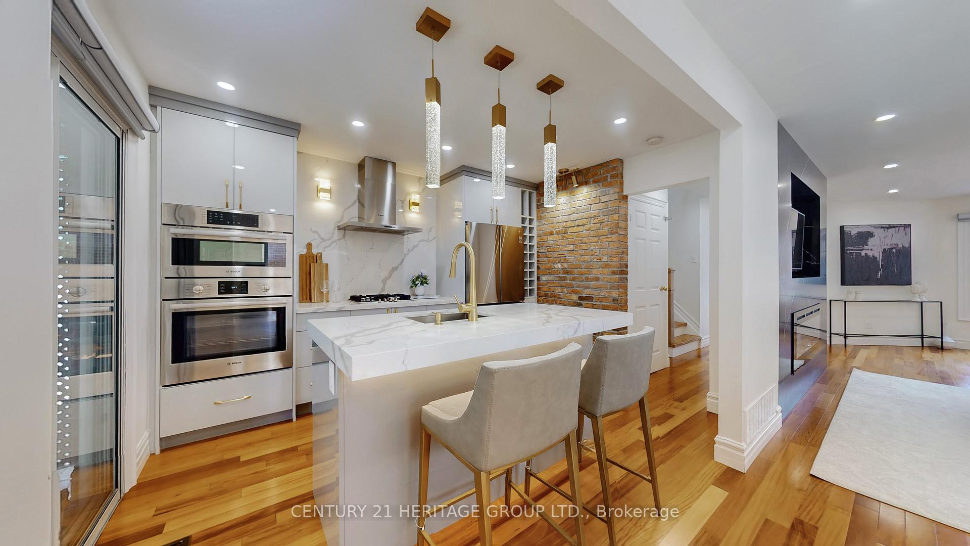 Photo 8 of 192 Winding Lane, Vaughan, Crestwood-Springfarm-Yorkhill — HOMEH