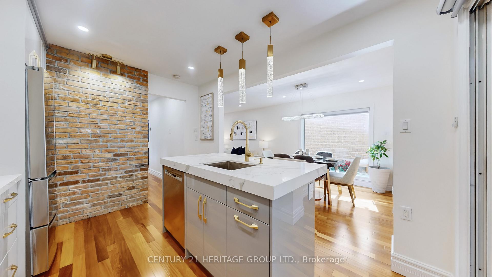 Photo 10 of 192 Winding Lane, Vaughan, Crestwood-Springfarm-Yorkhill — HOMEH
