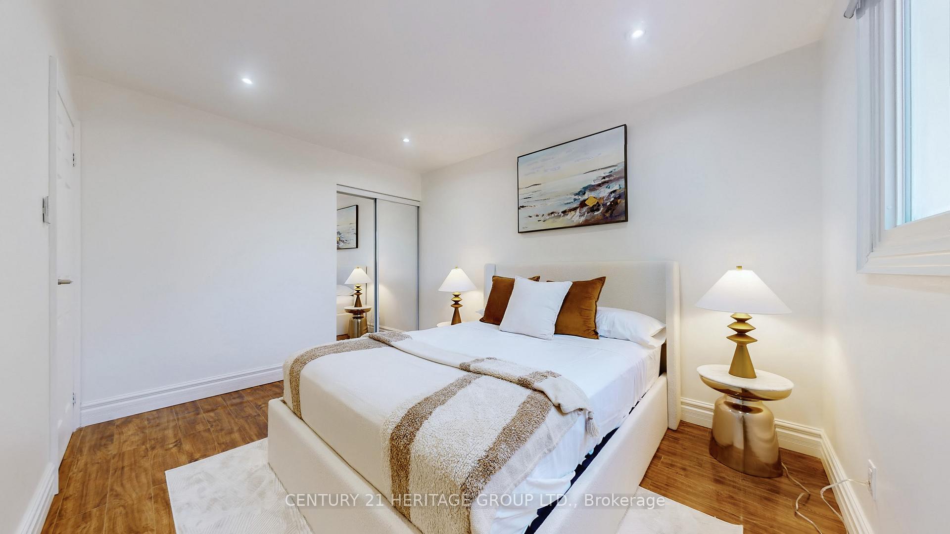 Photo 23 of 192 Winding Lane, Vaughan, Crestwood-Springfarm-Yorkhill — HOMEH