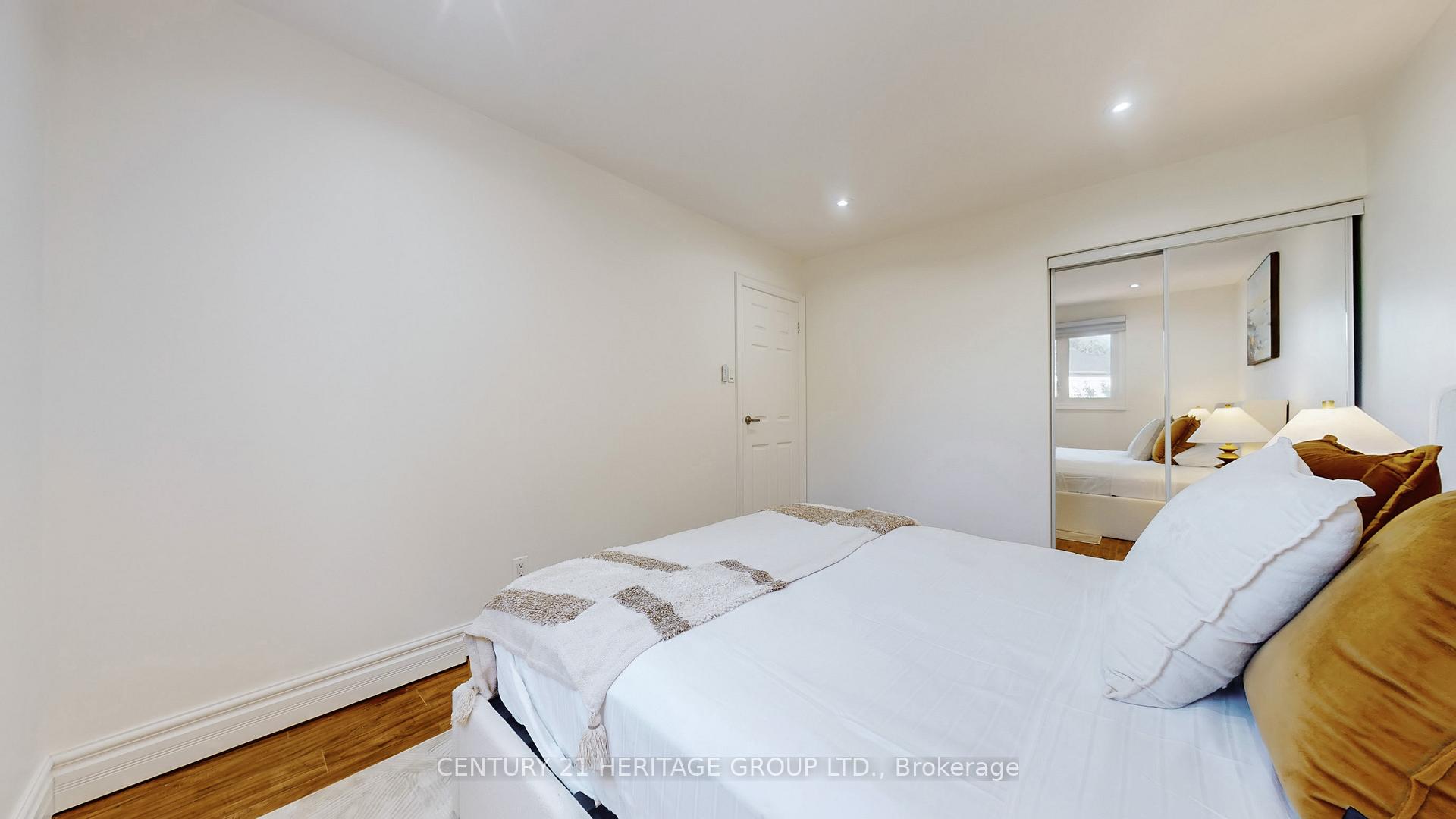 Photo 24 of 192 Winding Lane, Vaughan, Crestwood-Springfarm-Yorkhill — HOMEH