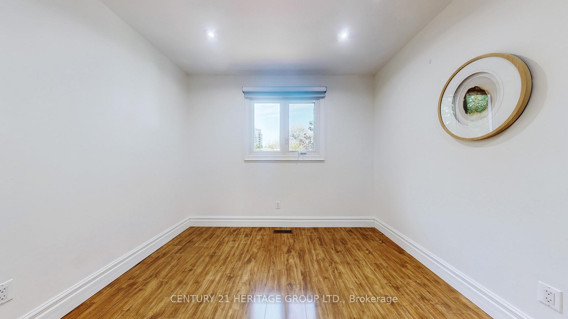 Photo 26 of 192 Winding Lane, Vaughan, Crestwood-Springfarm-Yorkhill — HOMEH