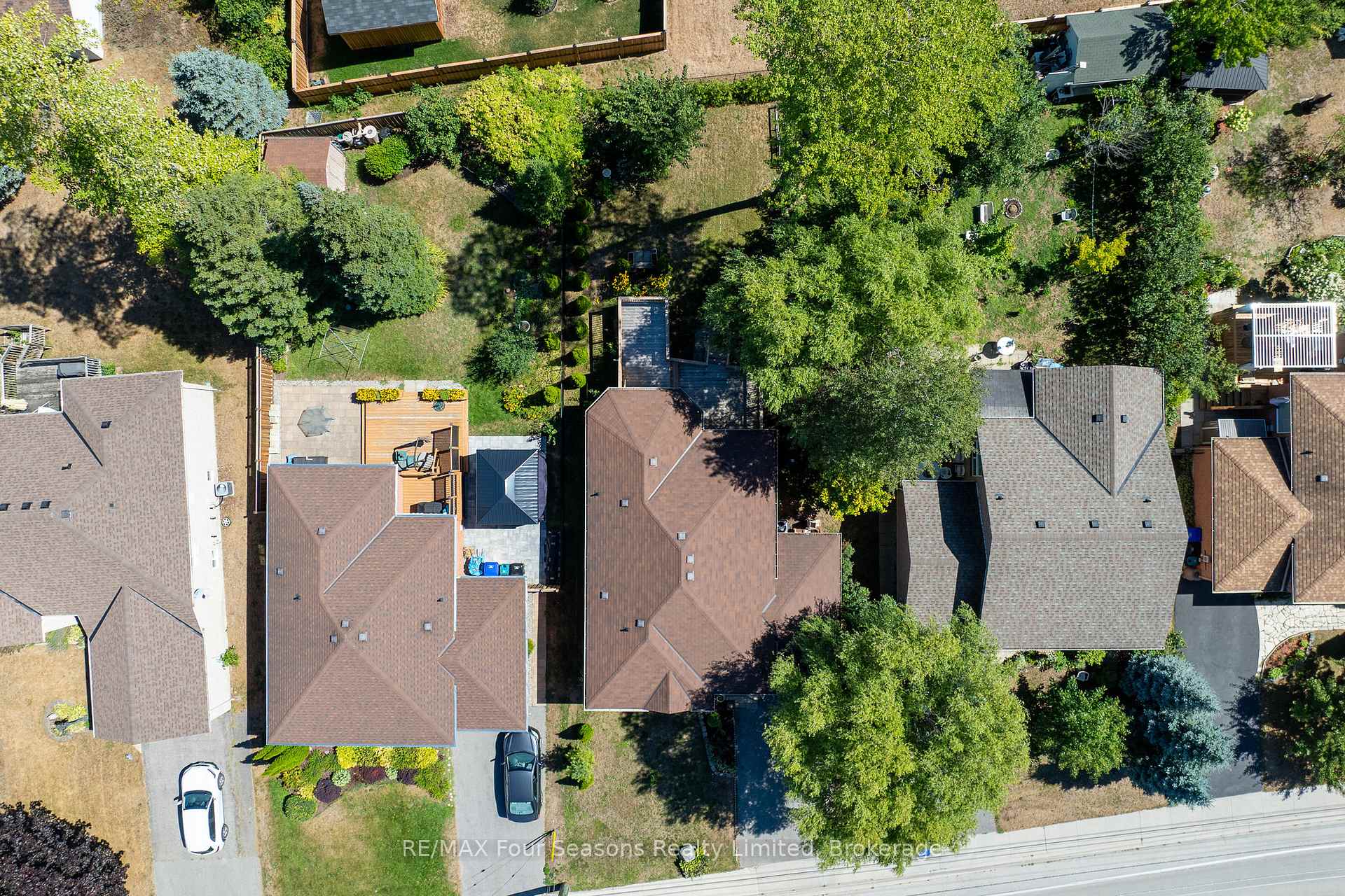 Photo 24 of 151 58th Street S, Wasaga Beach — HOMEH