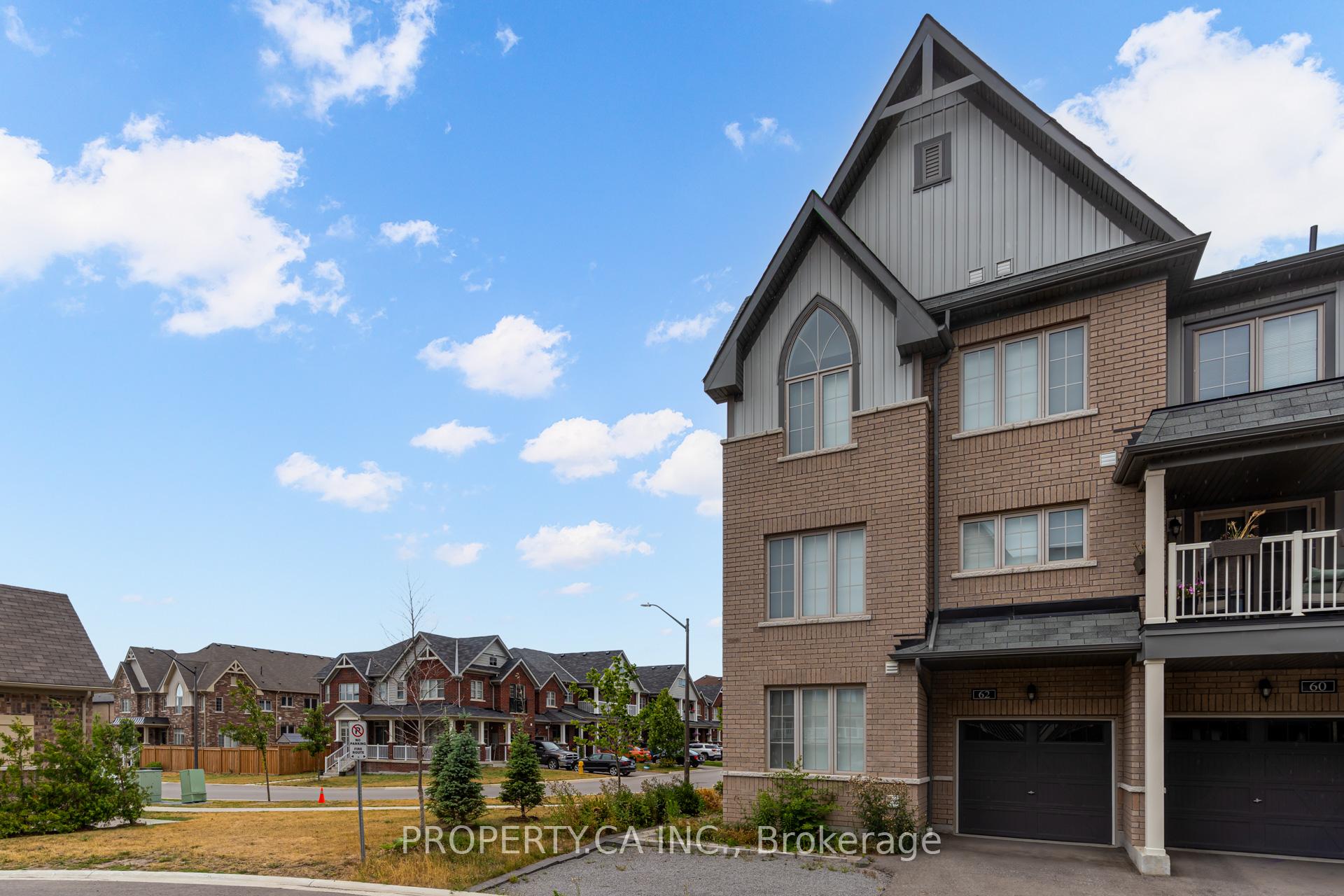 Photo 3 of 62 Porcelain Way, Whitby, Rolling Acres — HOMEH