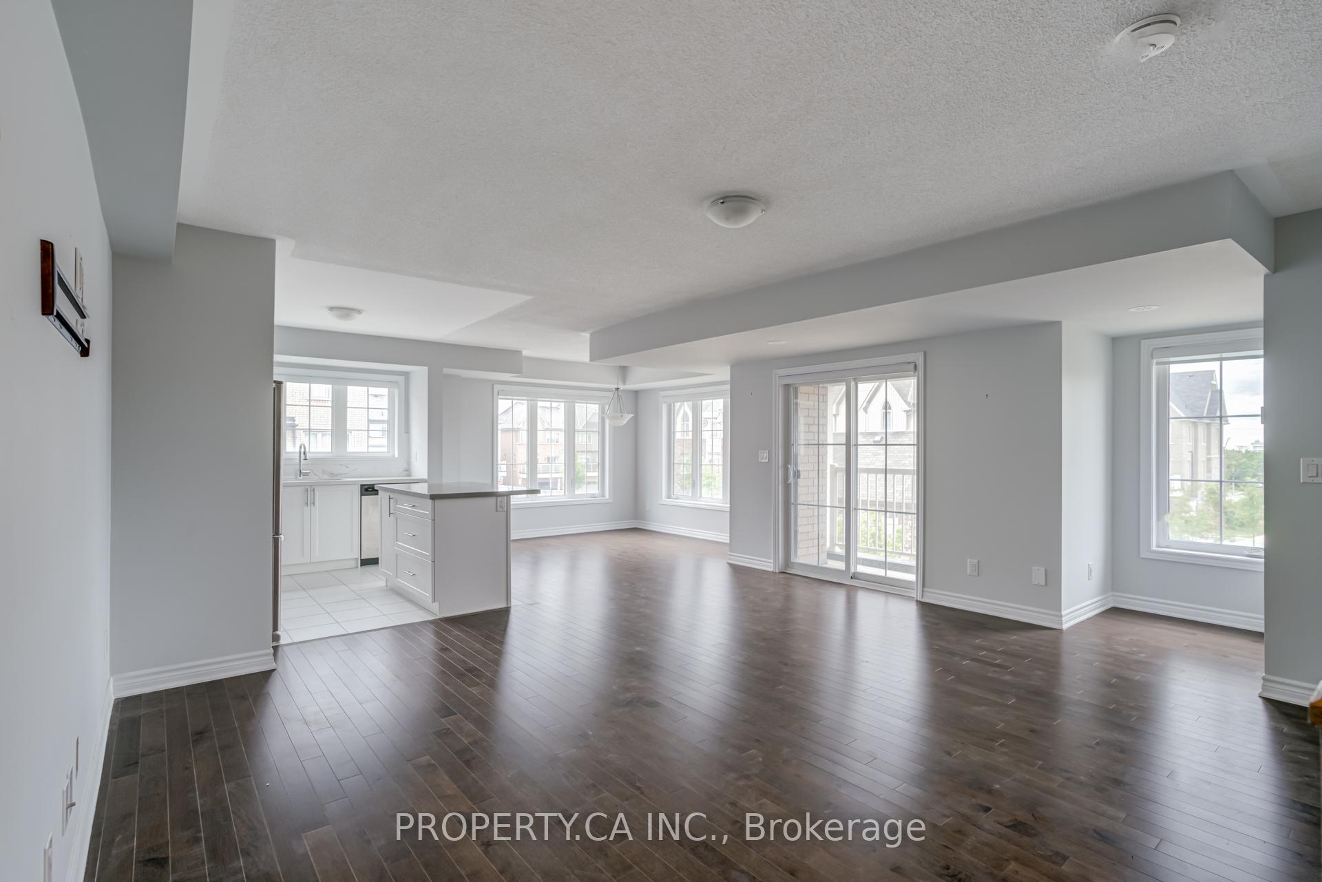 Photo 9 of 62 Porcelain Way, Whitby, Rolling Acres — HOMEH