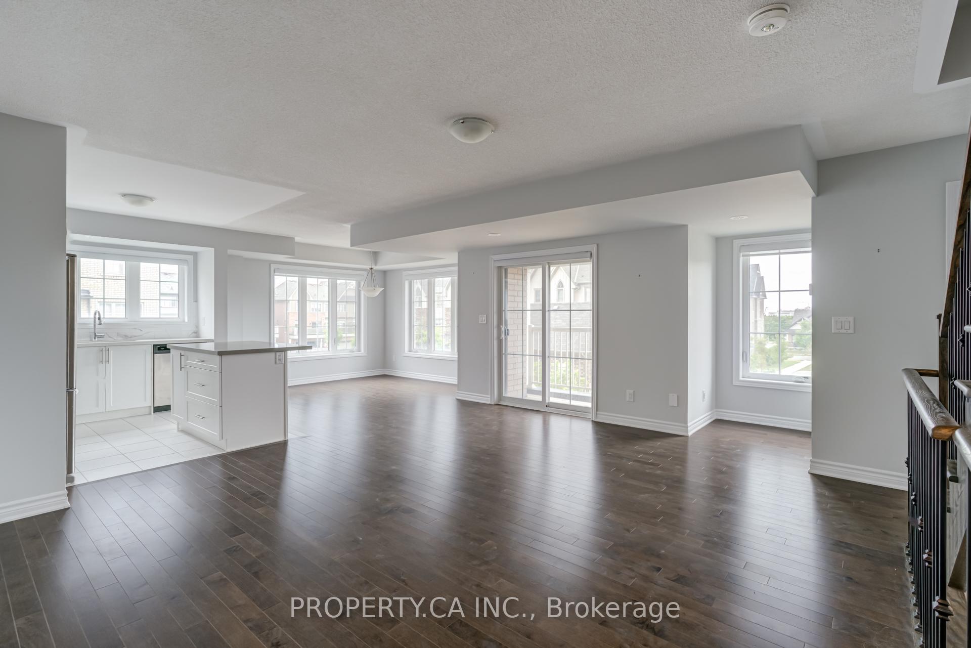 Photo 11 of 62 Porcelain Way, Whitby, Rolling Acres — HOMEH