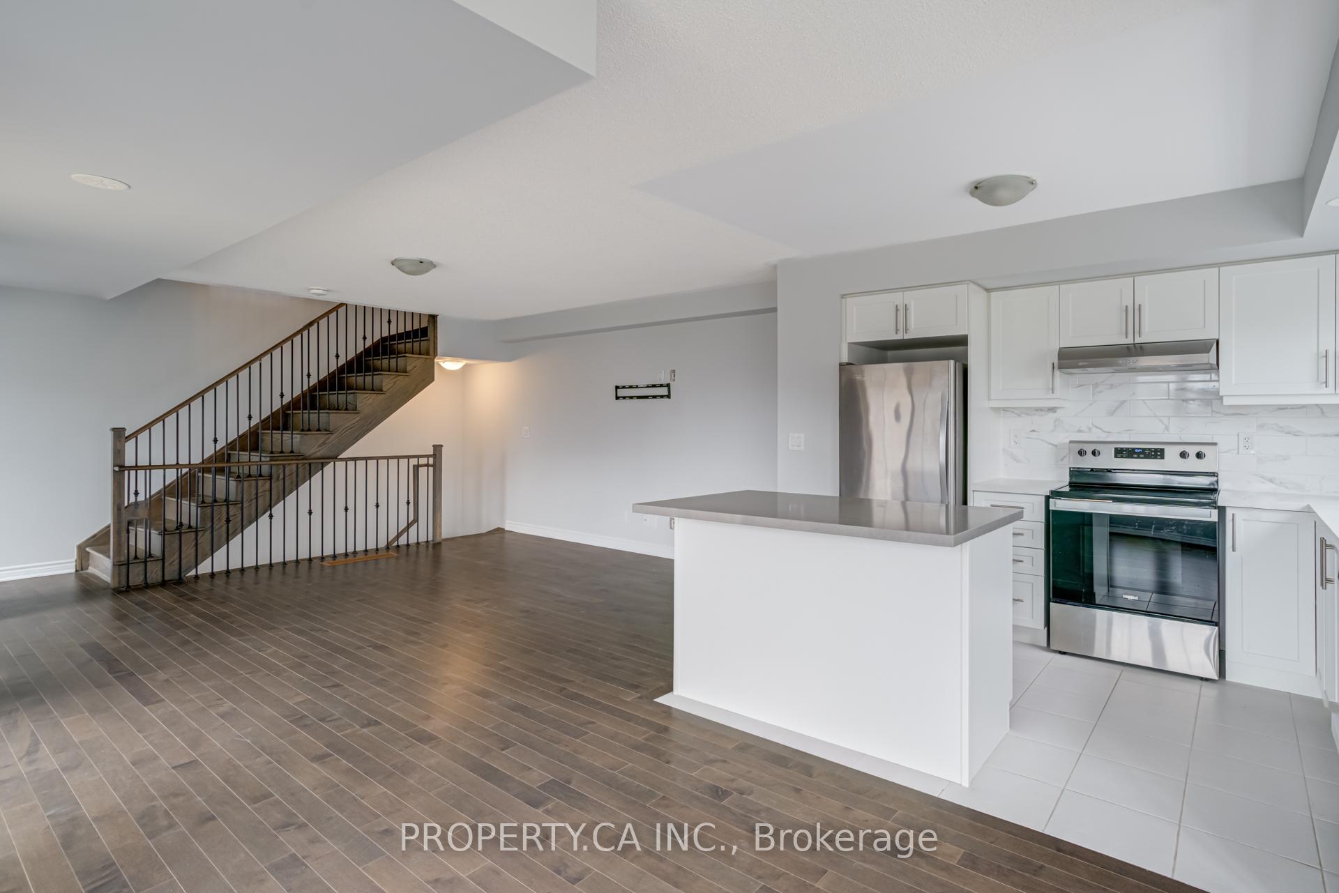 Photo 15 of 62 Porcelain Way, Whitby, Rolling Acres — HOMEH