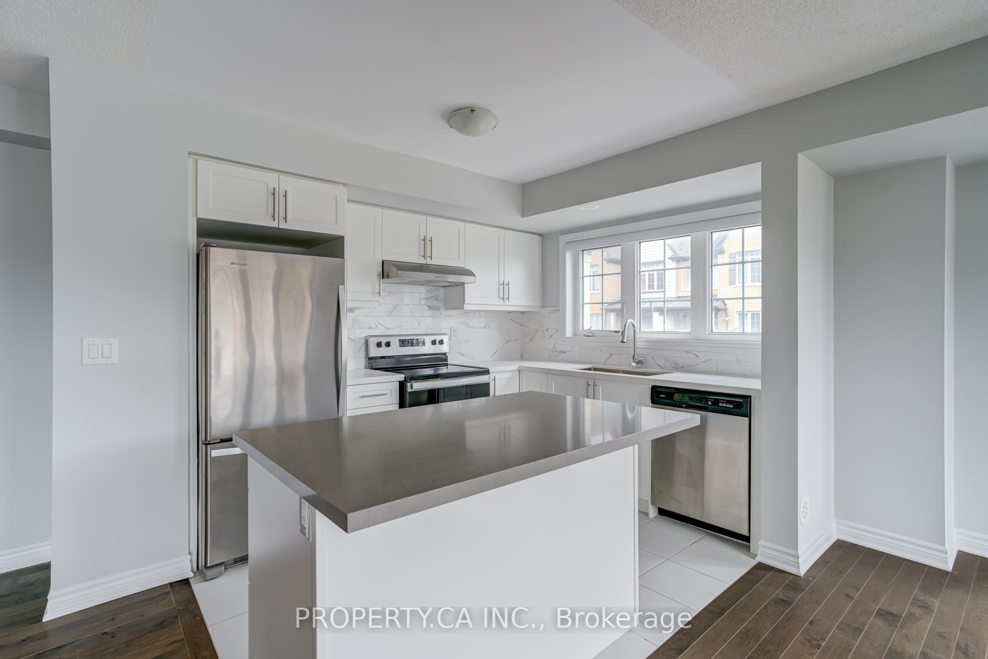 Photo 17 of 62 Porcelain Way, Whitby, Rolling Acres — HOMEH