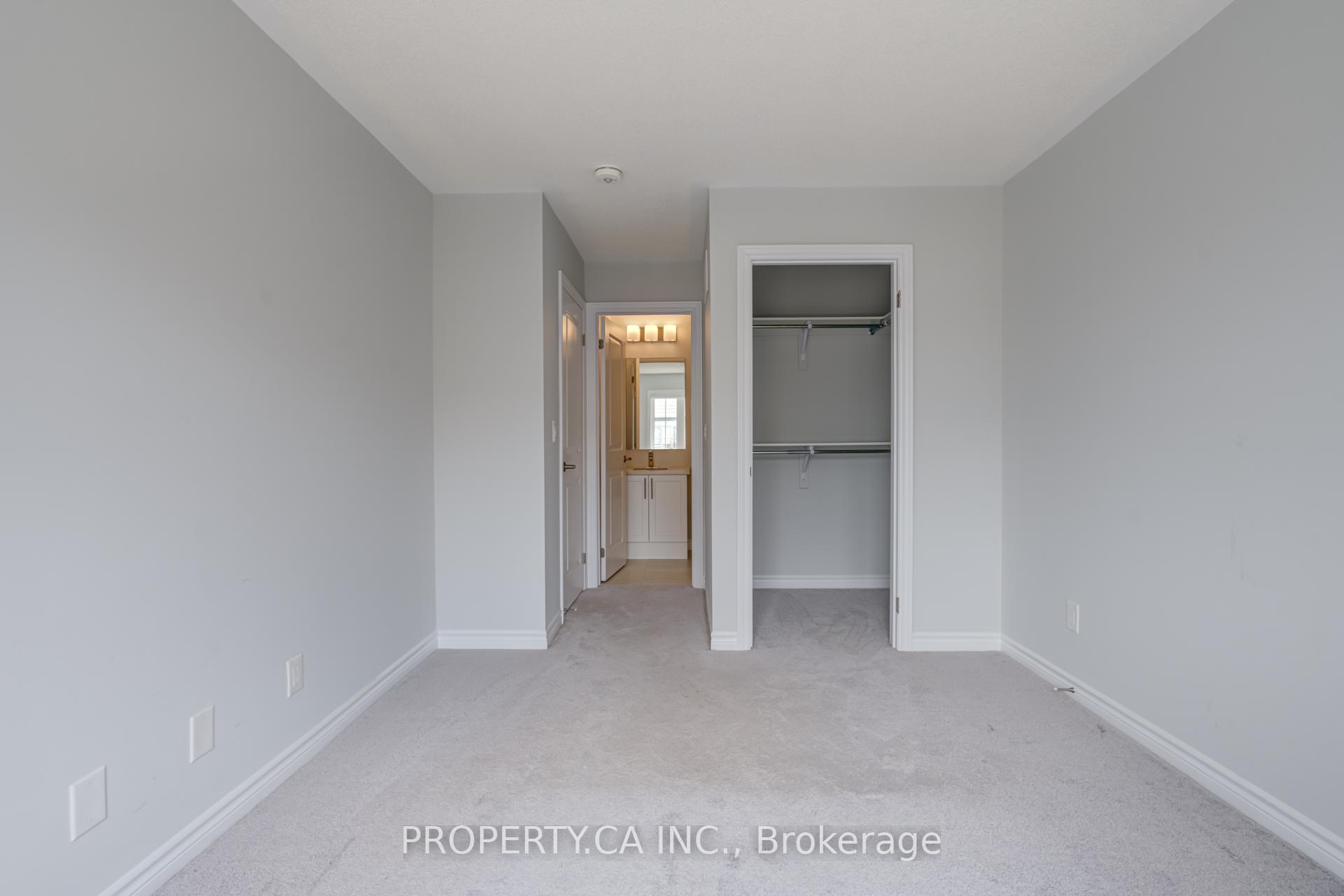 Photo 24 of 62 Porcelain Way, Whitby, Rolling Acres — HOMEH