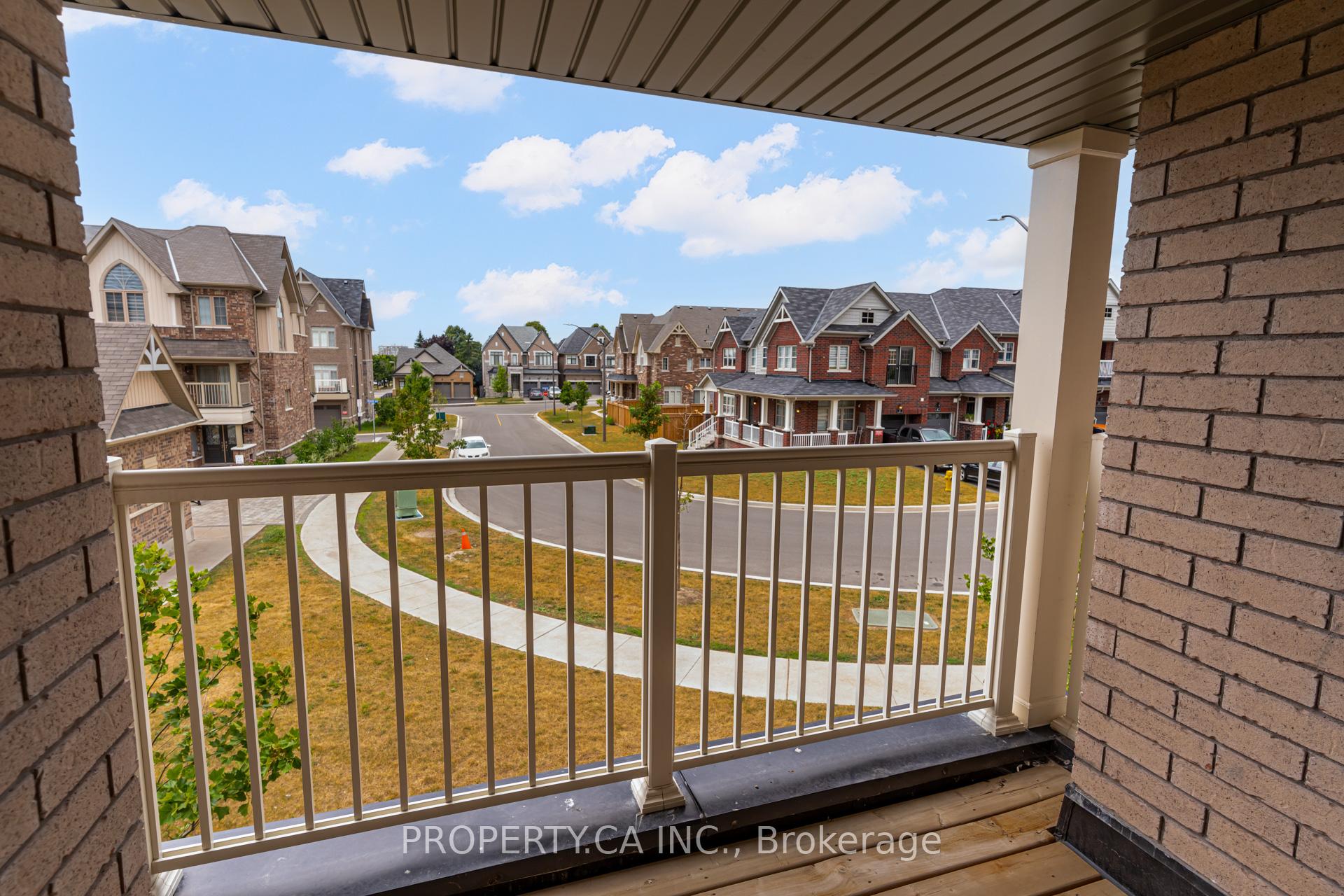 Photo 28 of 62 Porcelain Way, Whitby, Rolling Acres — HOMEH