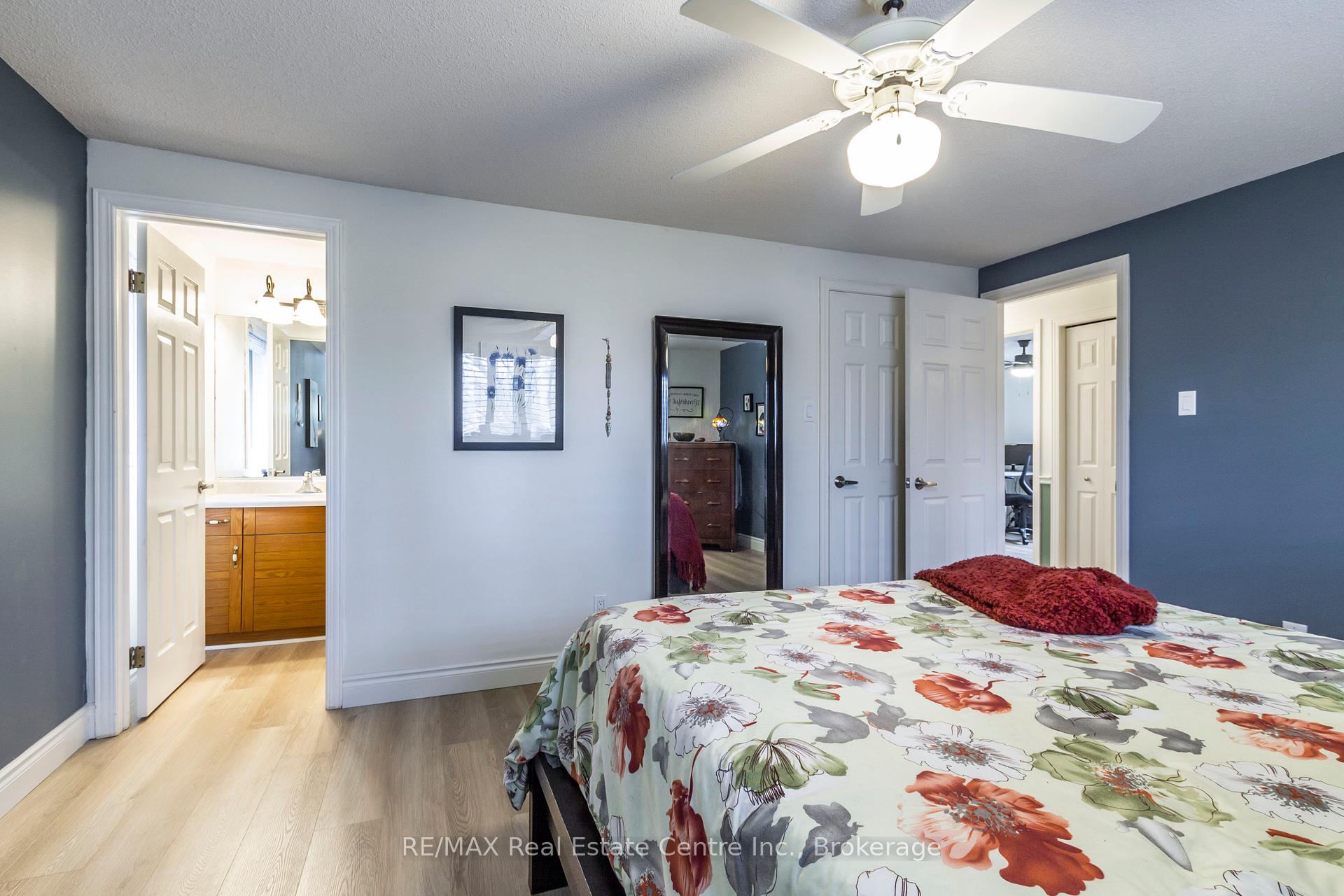 Photo 33 of 606 Hunters Place, Waterloo, Colonial Acres — HOMEH
