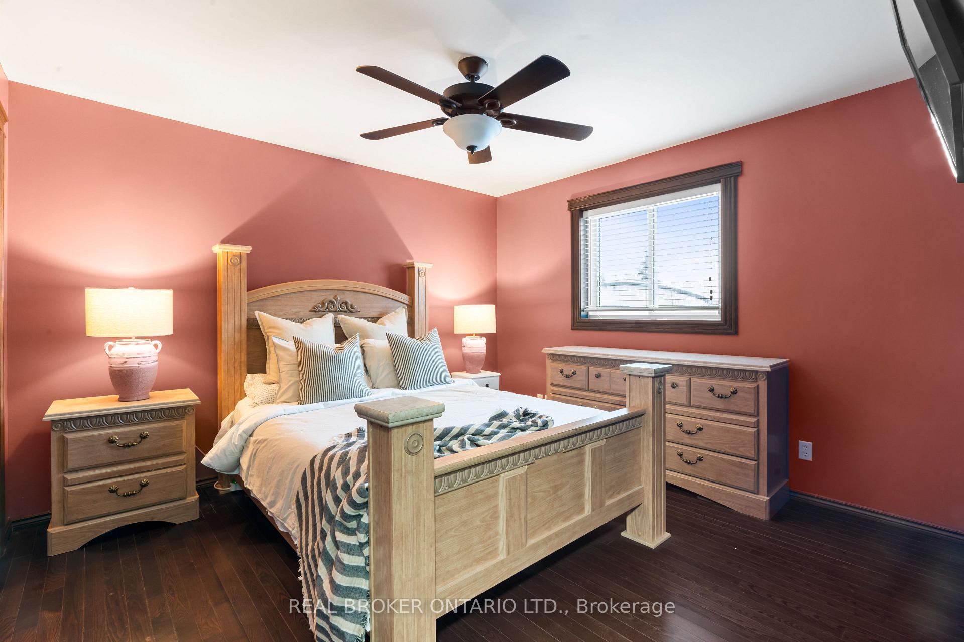 Photo 16 of 213 Queen Street S, West Grey — HOMEH