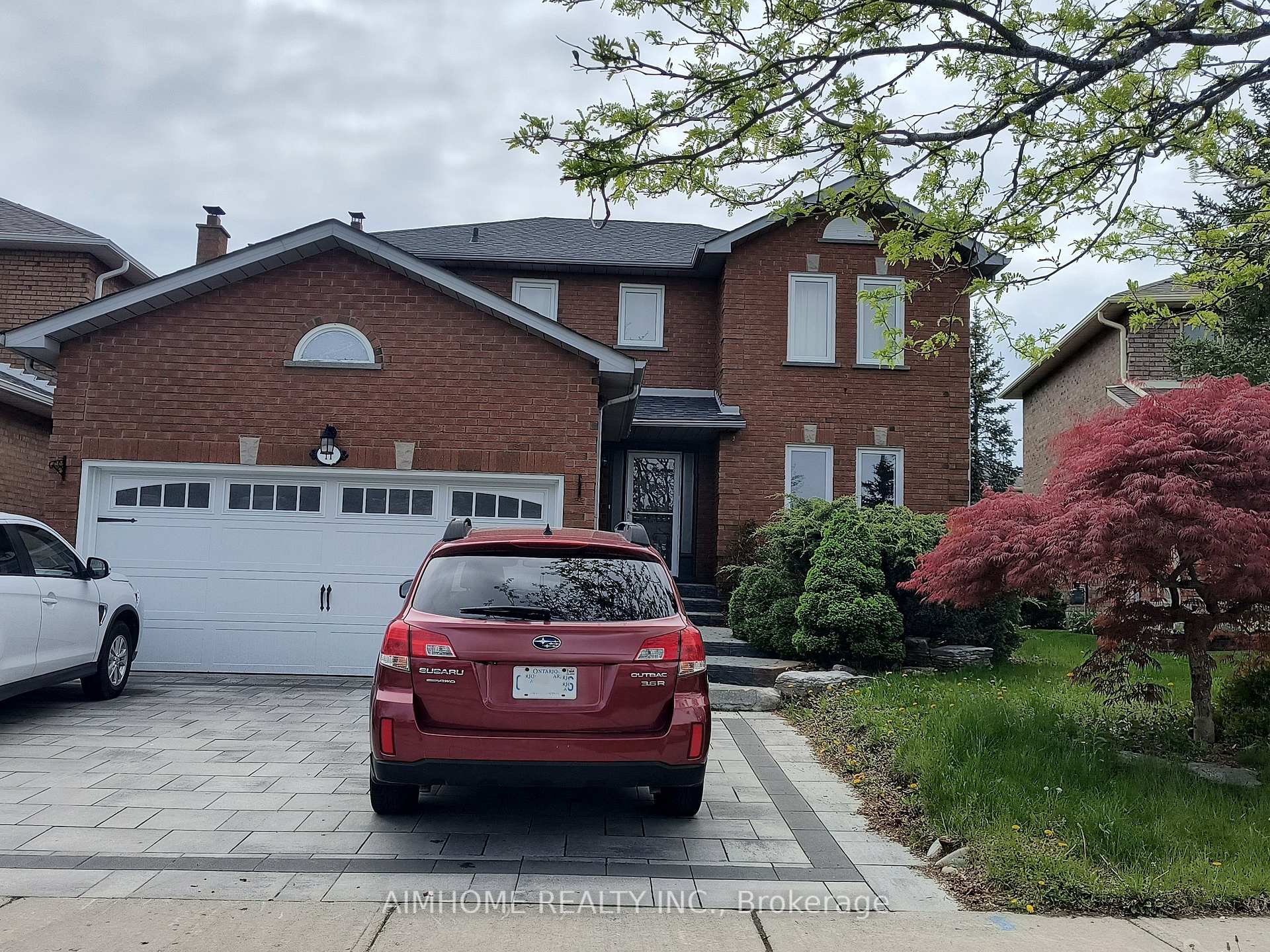 Front of 11 Meadowglen Drive