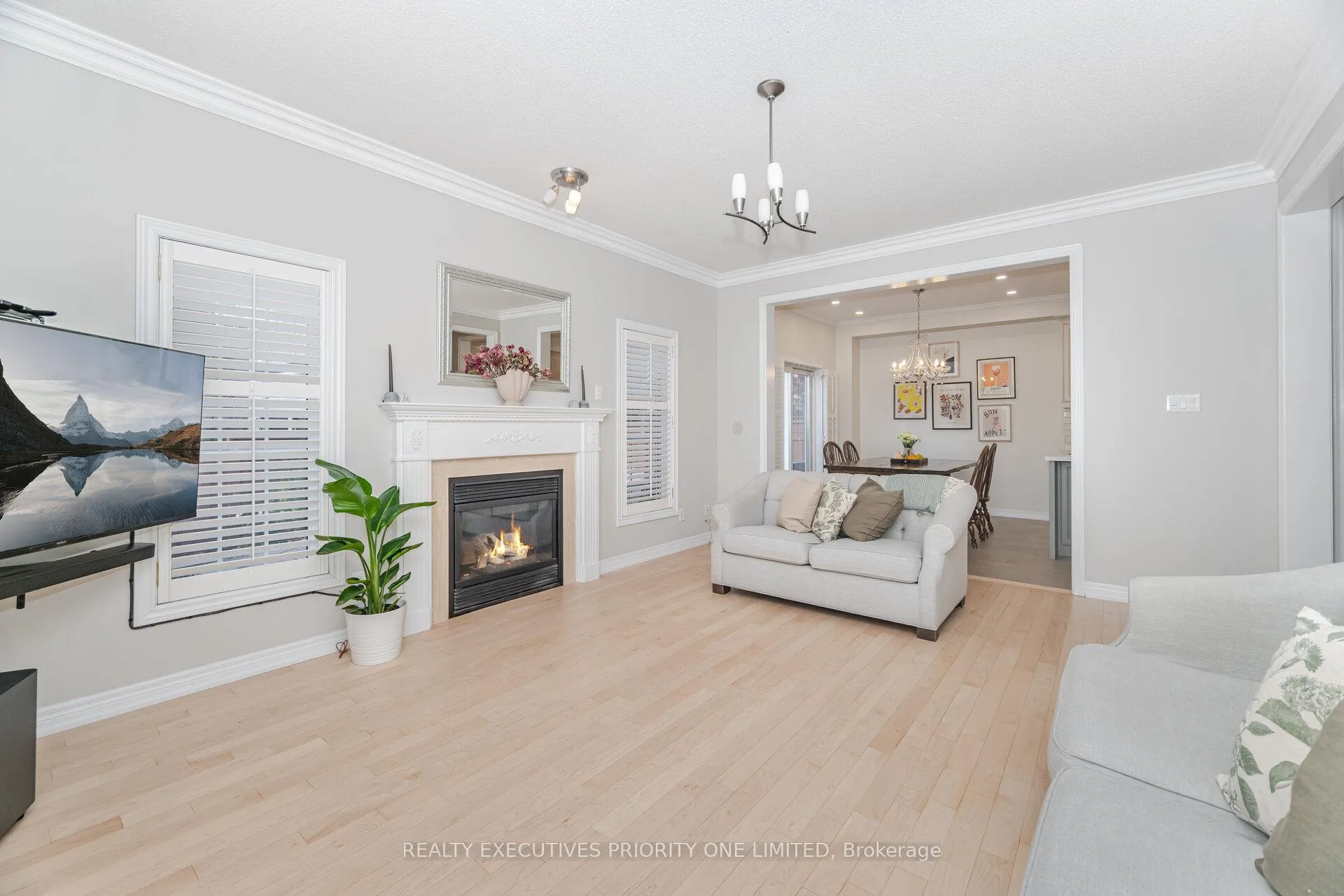 Photo 16 of 56 Regency View Heights, Vaughan, Rural Vaughan — HOMEH