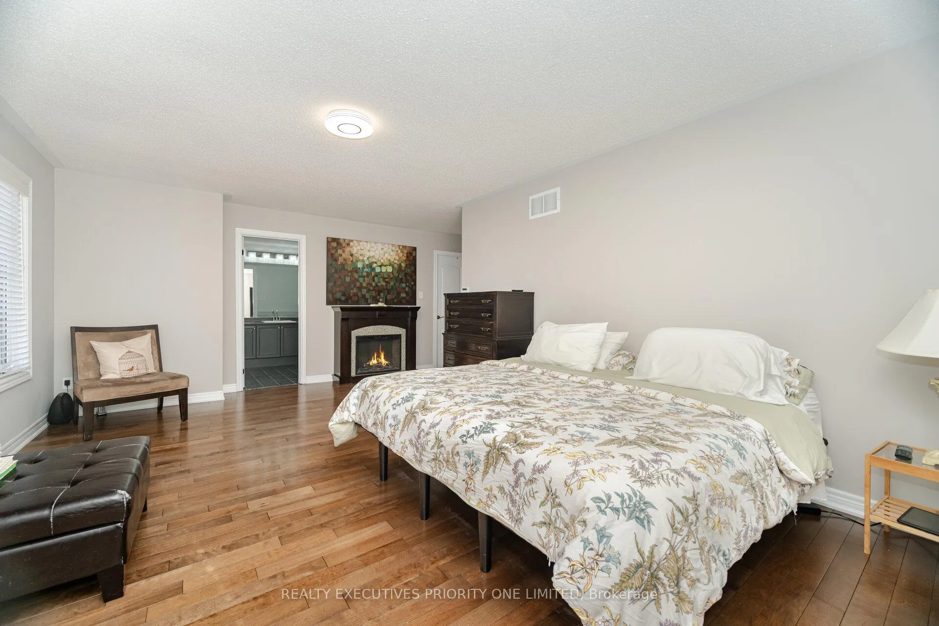 Photo 27 of 56 Regency View Heights, Vaughan, Rural Vaughan — HOMEH