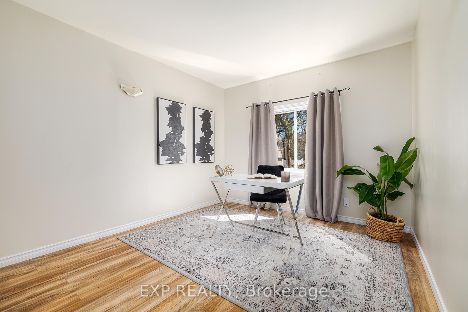 Photo 12 of 476 Parkwood Court, Waterloo — HOMEH