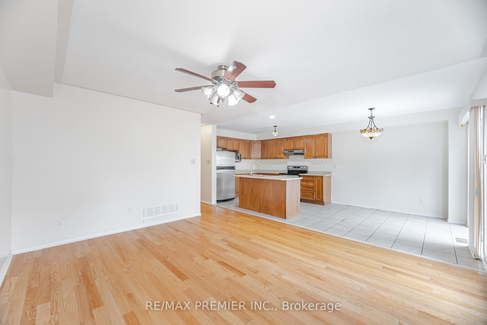 Photo 1 of 148 Harrongate Place, Whitby, Taunton North — HOMEH