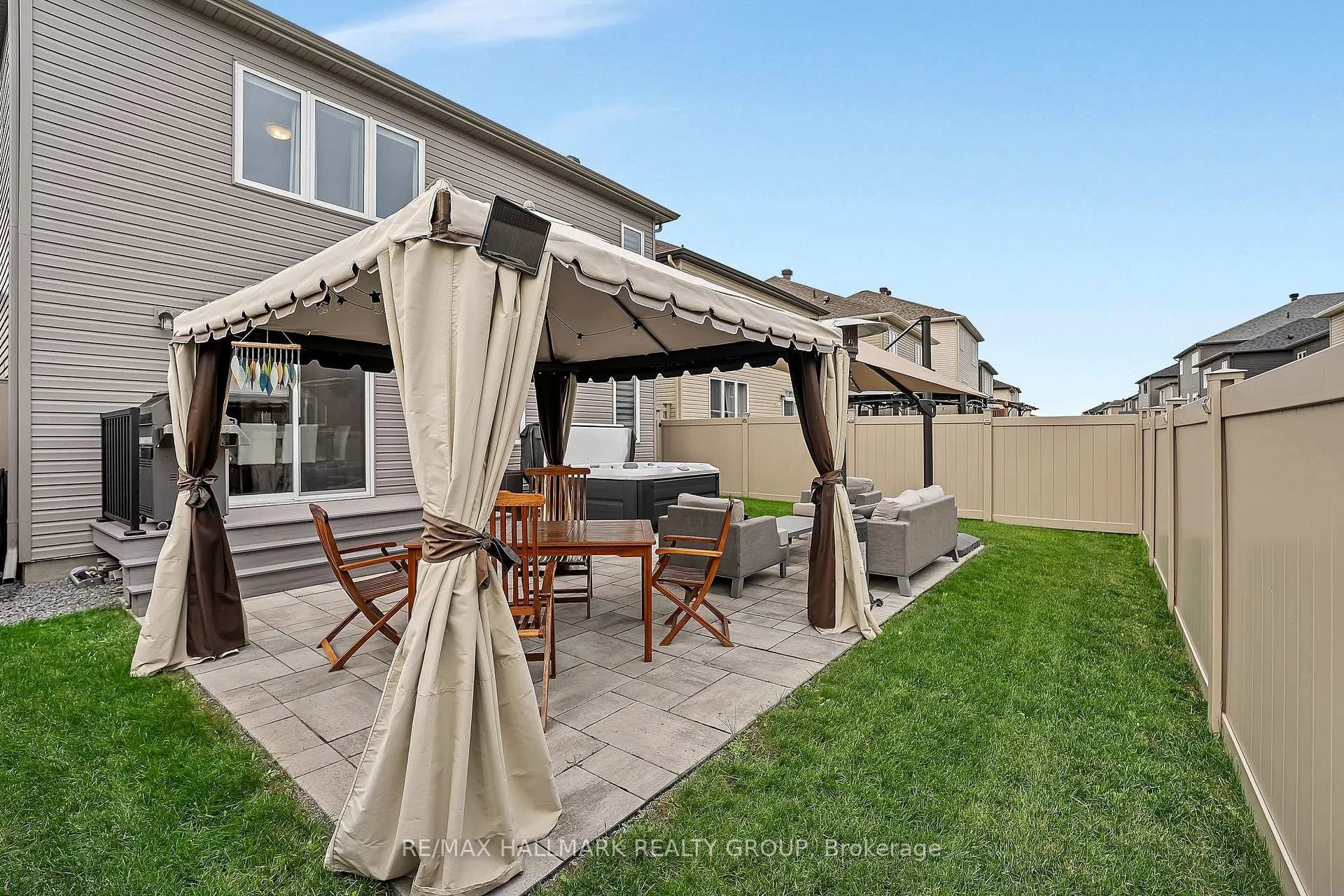 Photo 40 of 756 Cappamore Drive, Ottawa, Barrhaven - Half Moon Bay — HOMEH