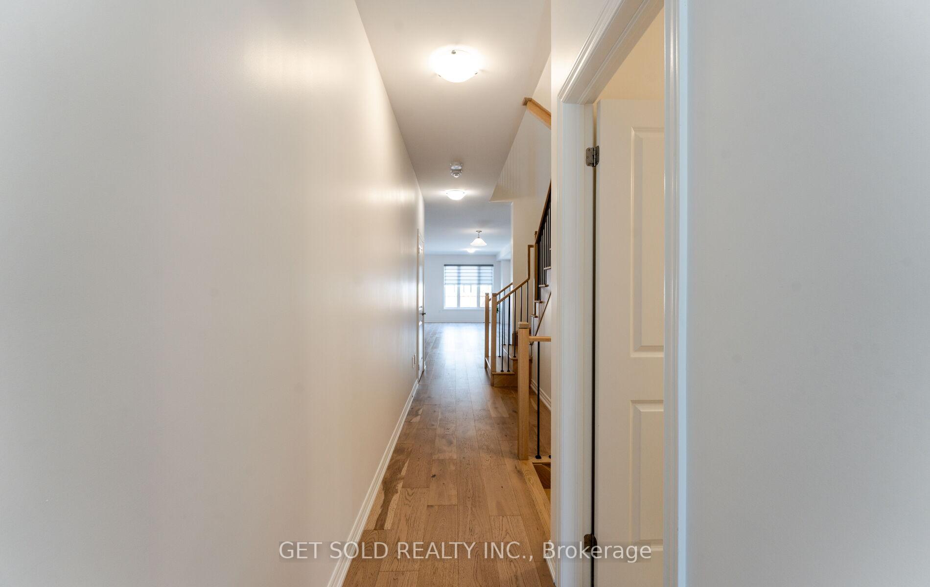 Photo 4 of 95 Laing Drive, Whitby, Rural Whitby — HOMEH
