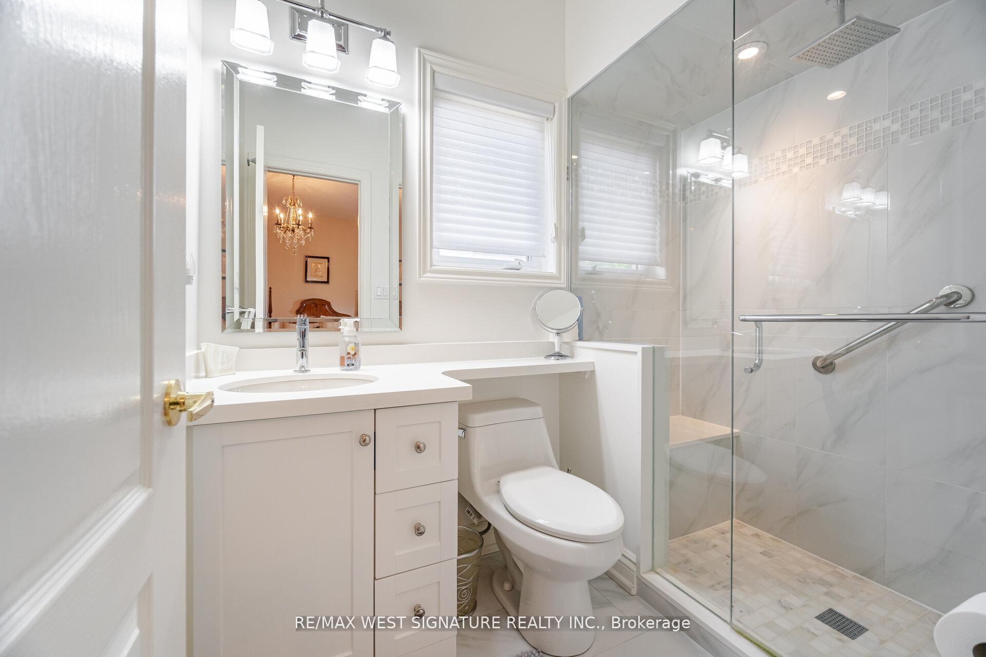 Photo 17 of 121 Calera Crescent, Vaughan, Sonoma Heights — HOMEH
